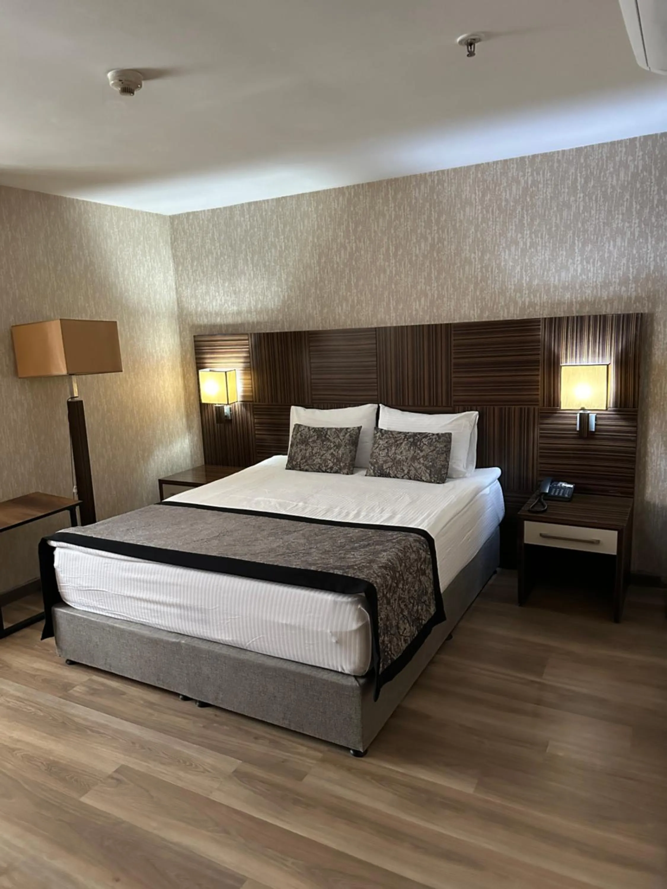 Bed in Grand Denizli Hotel