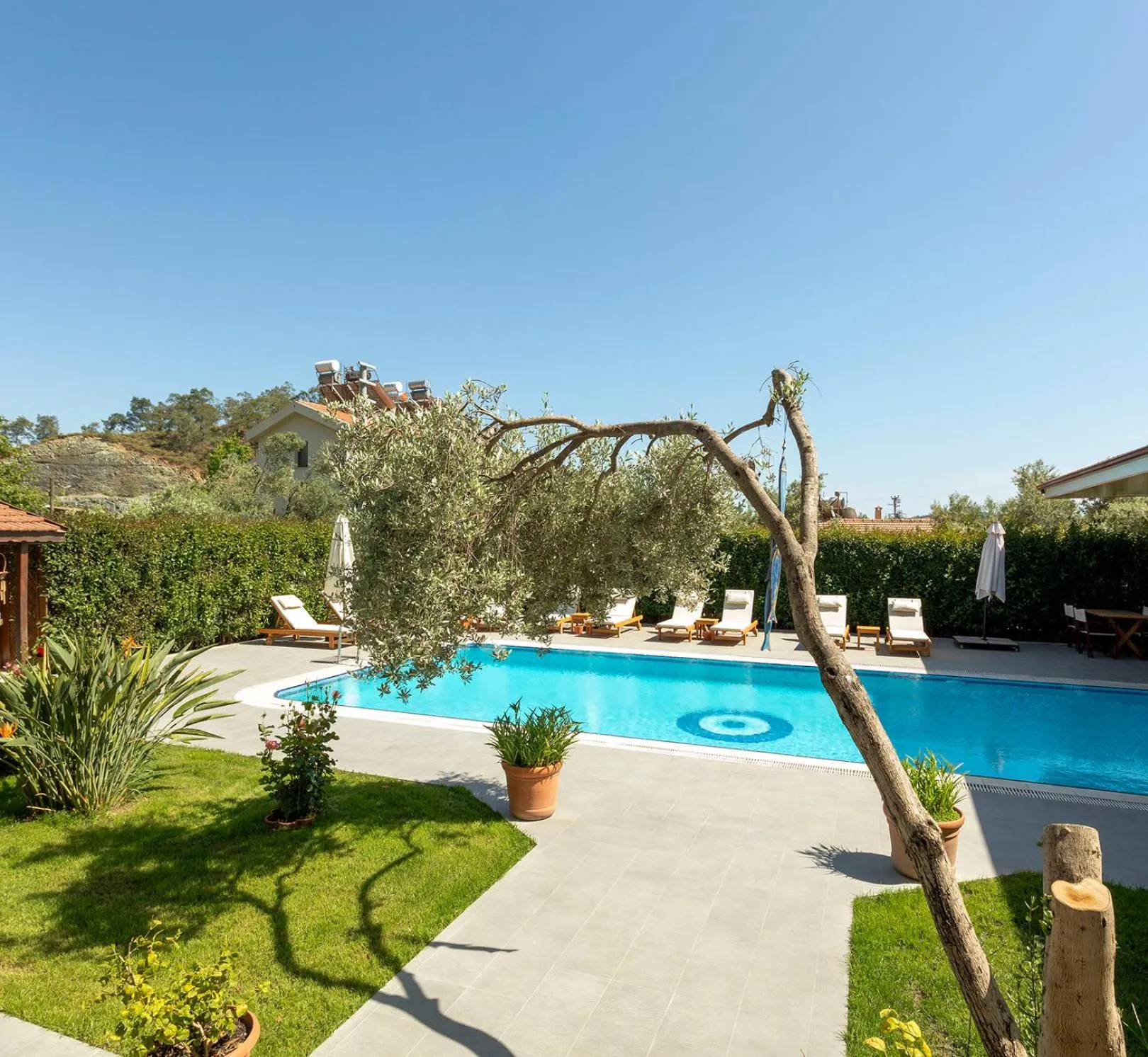 Pool view in Kerem Apart Hotel