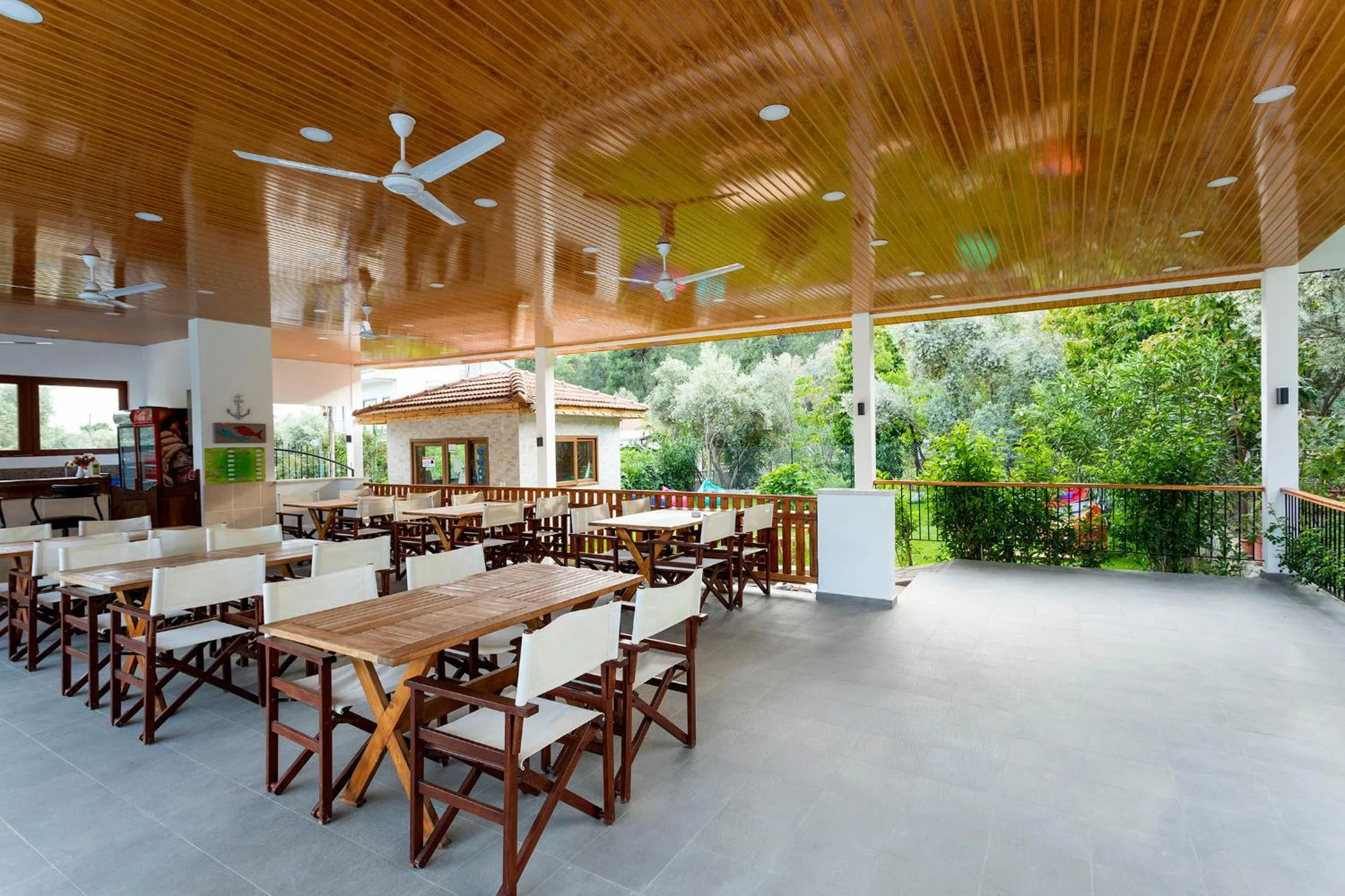 Lounge or bar in Kerem Apart Hotel