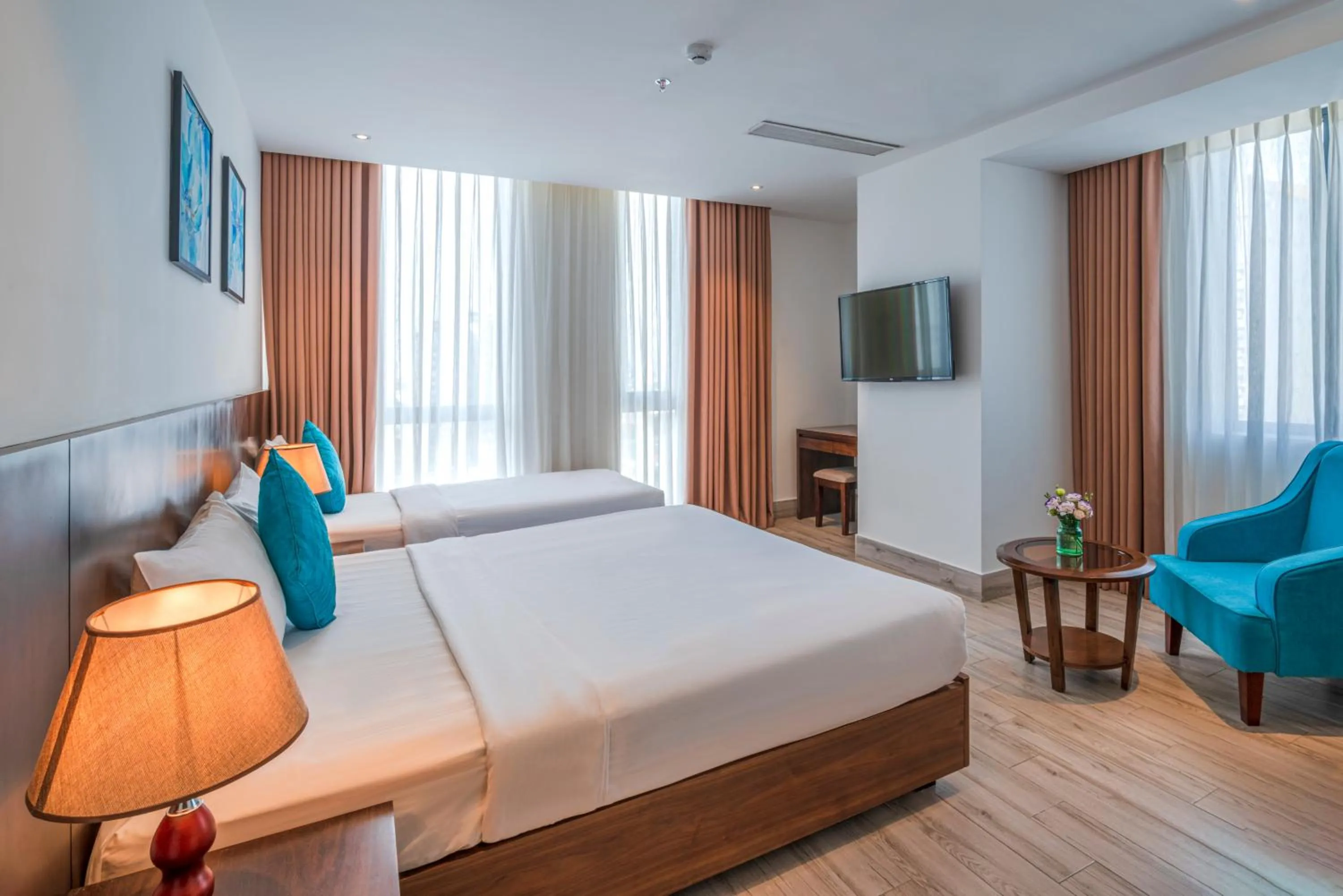 TV and multimedia, Bed in Greenery Hotel