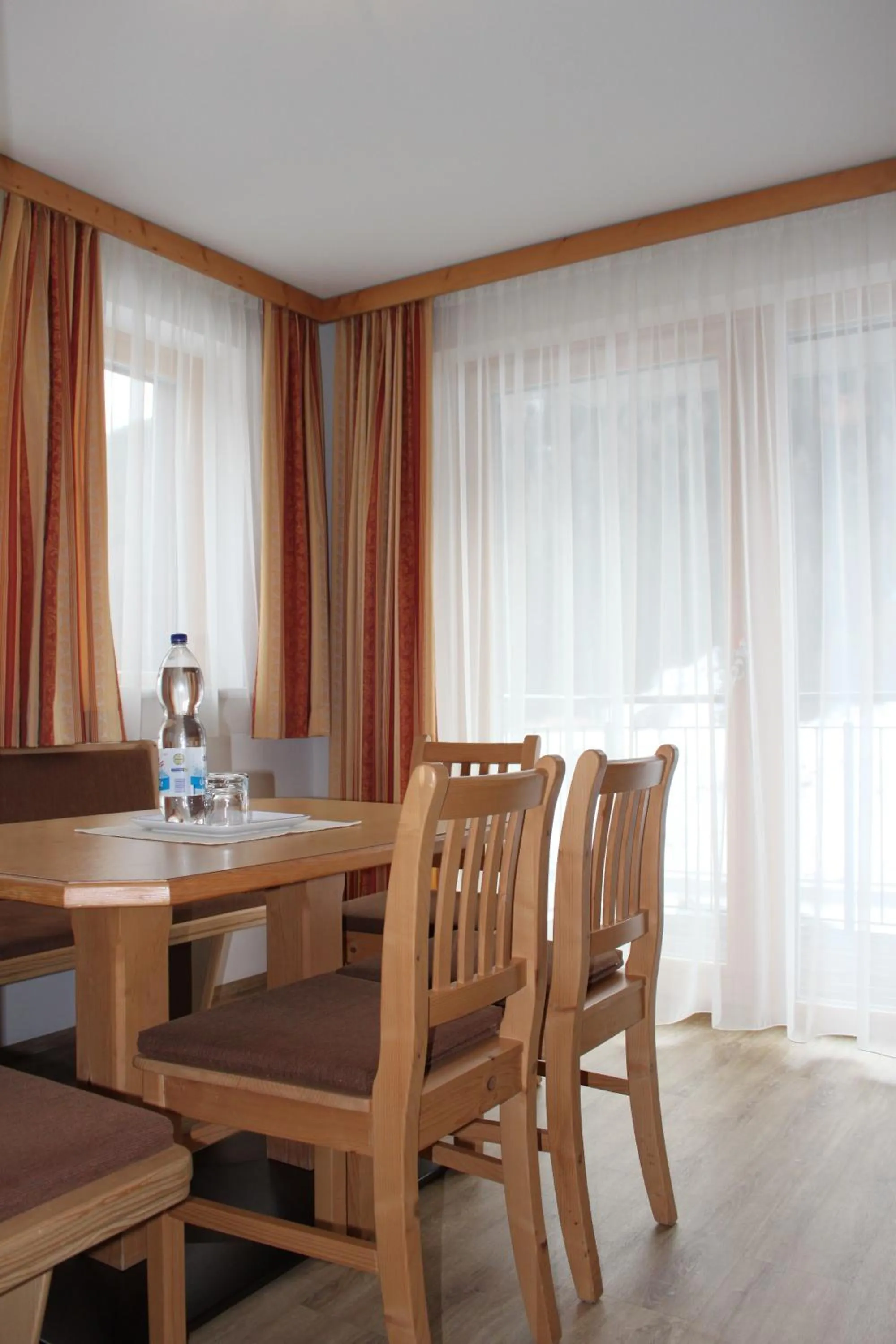 Dining area in Hotel Garni Dorfblick