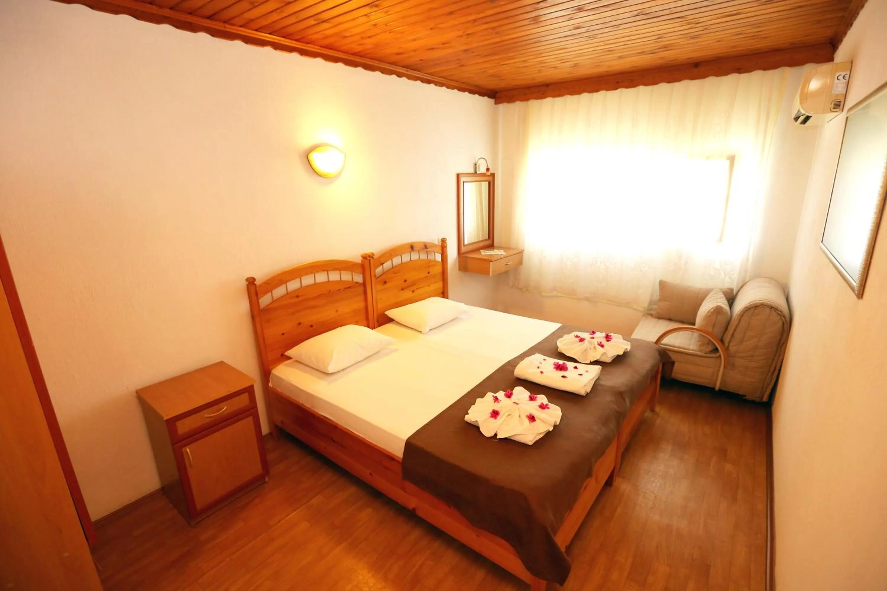 Bed in Dalyan Pension