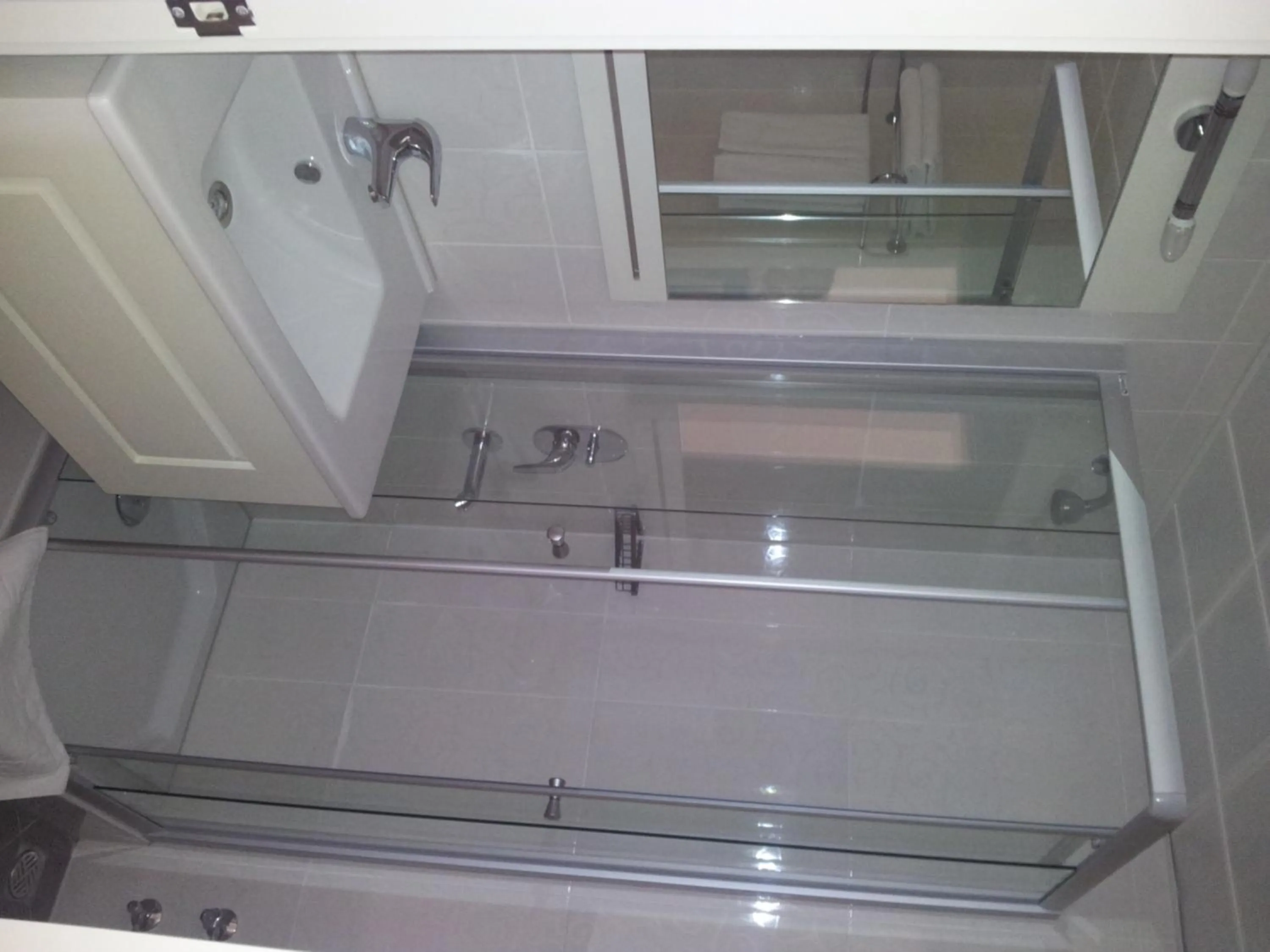 Shower in Hawaii Hotel