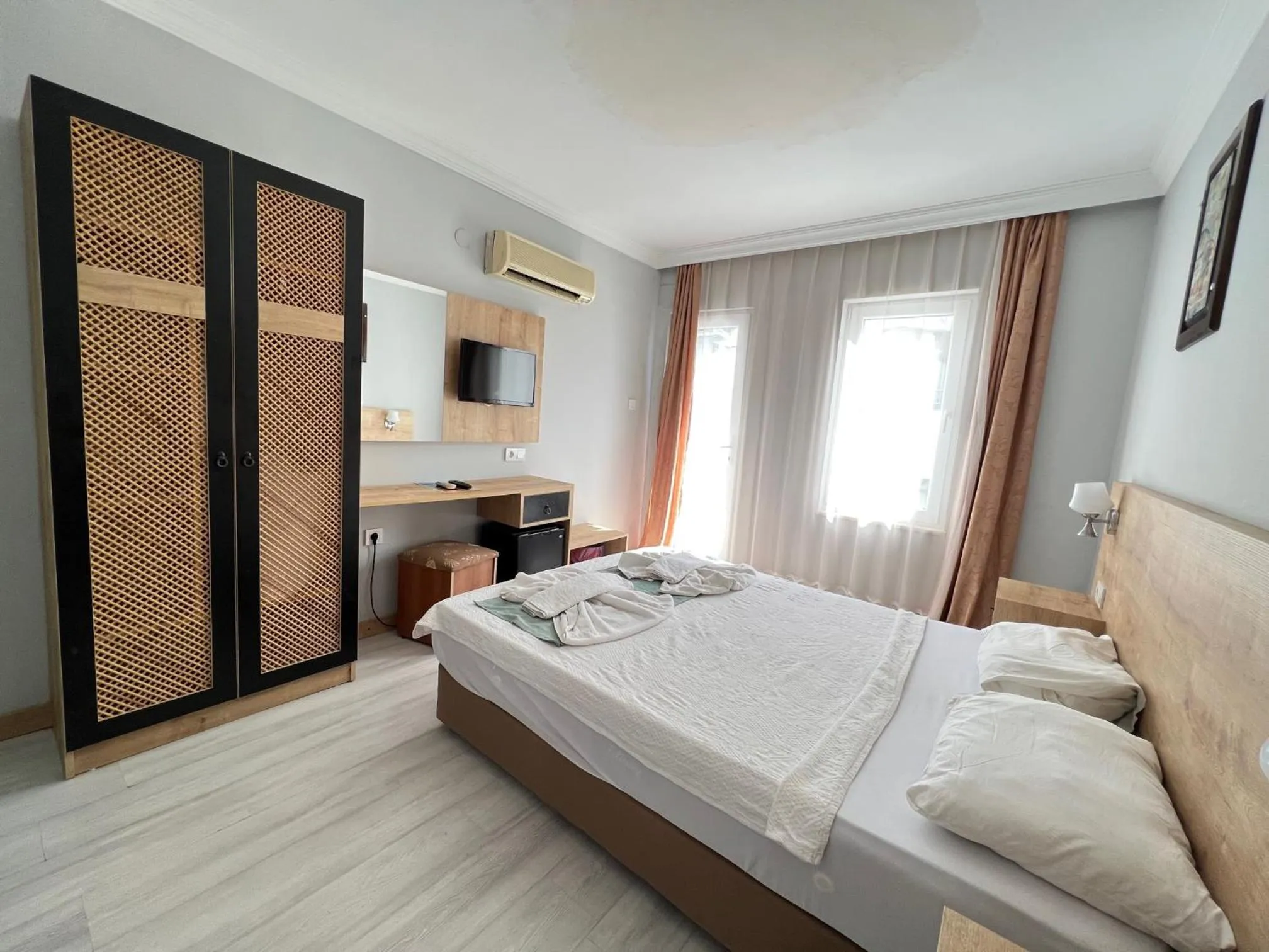 Bed in Ibrahim Bey Hotel