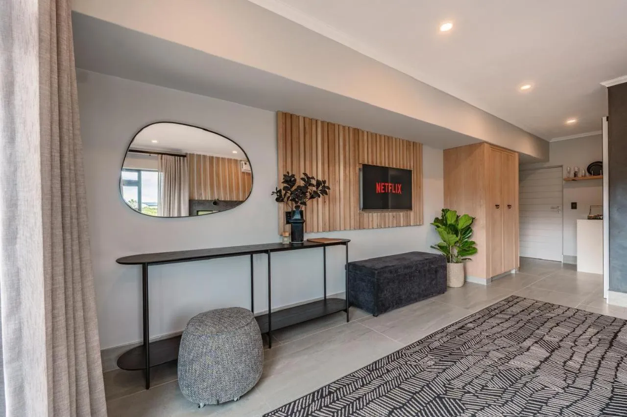 TV and multimedia in Dolphin Dunes Guesthouse