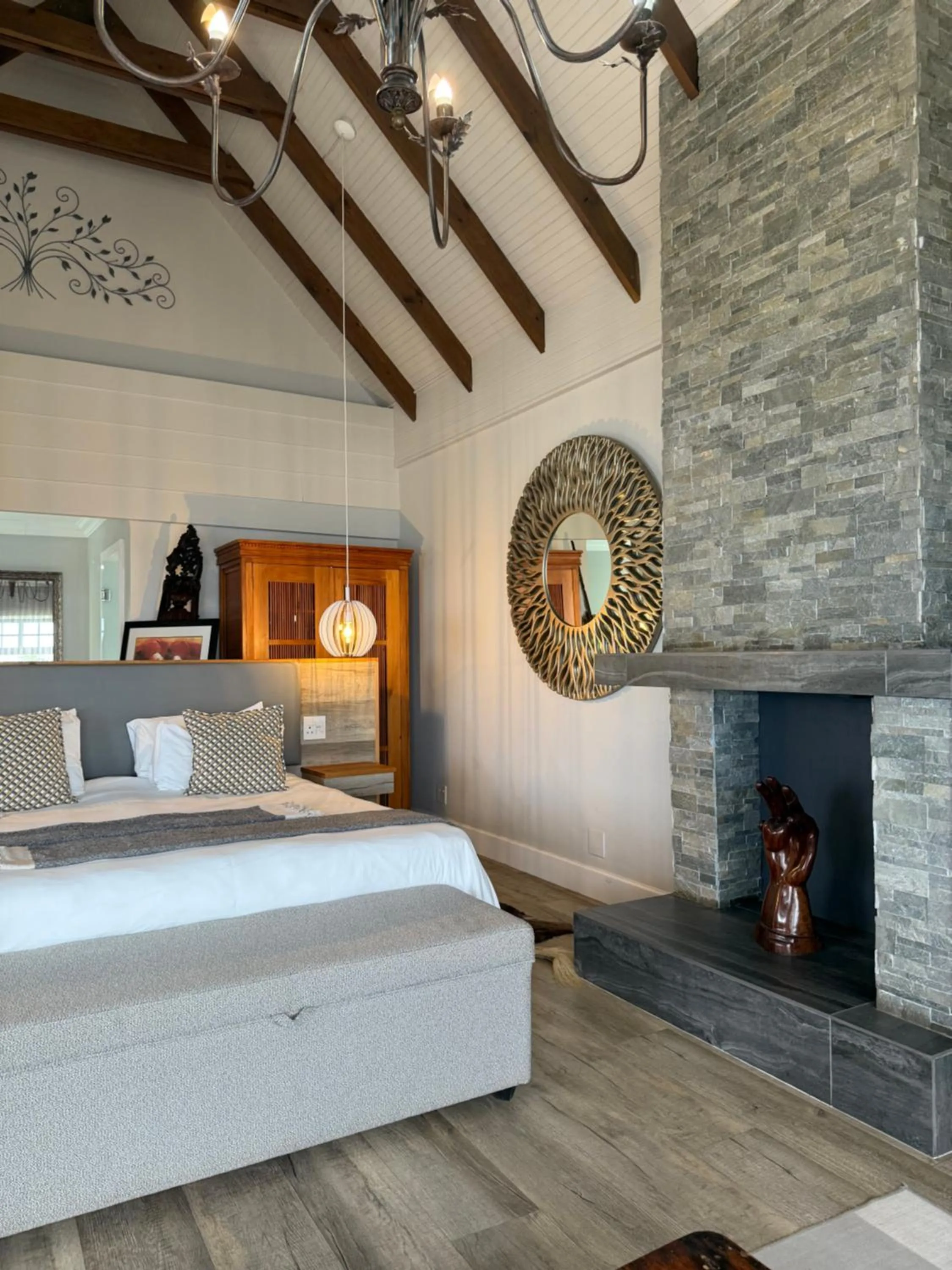 Bedroom, Bed in Dolphin Dunes Guesthouse