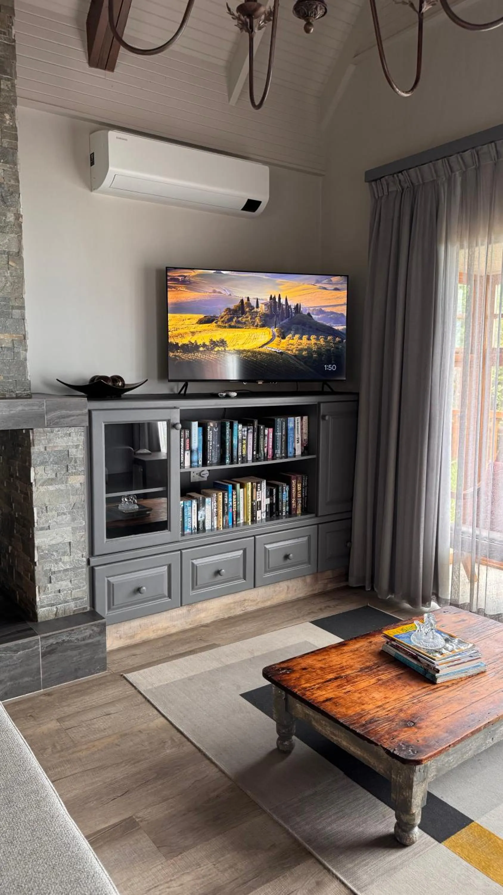 TV and multimedia in Dolphin Dunes Guesthouse