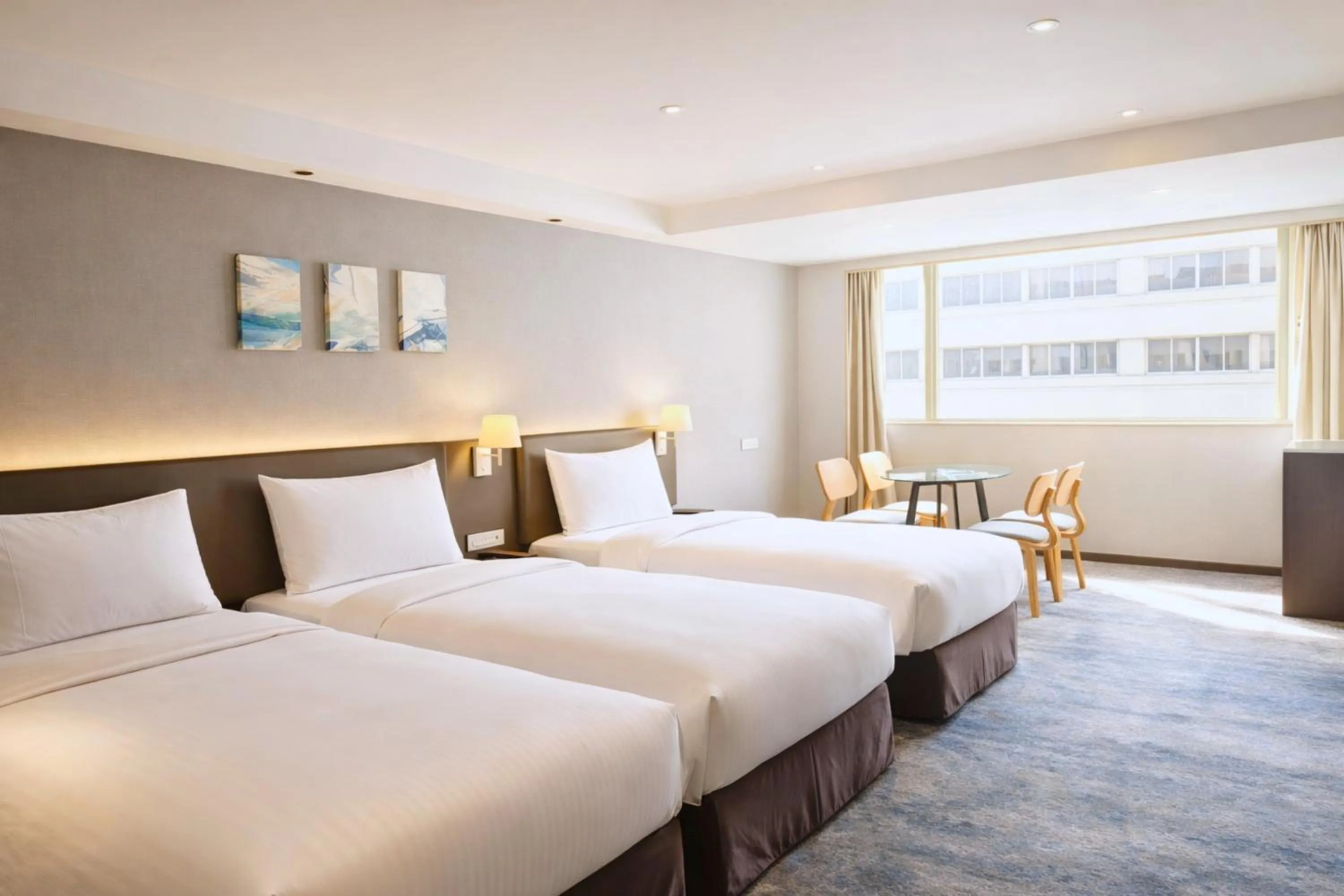 Photo of the whole room, Bed in ILLUME Taipei