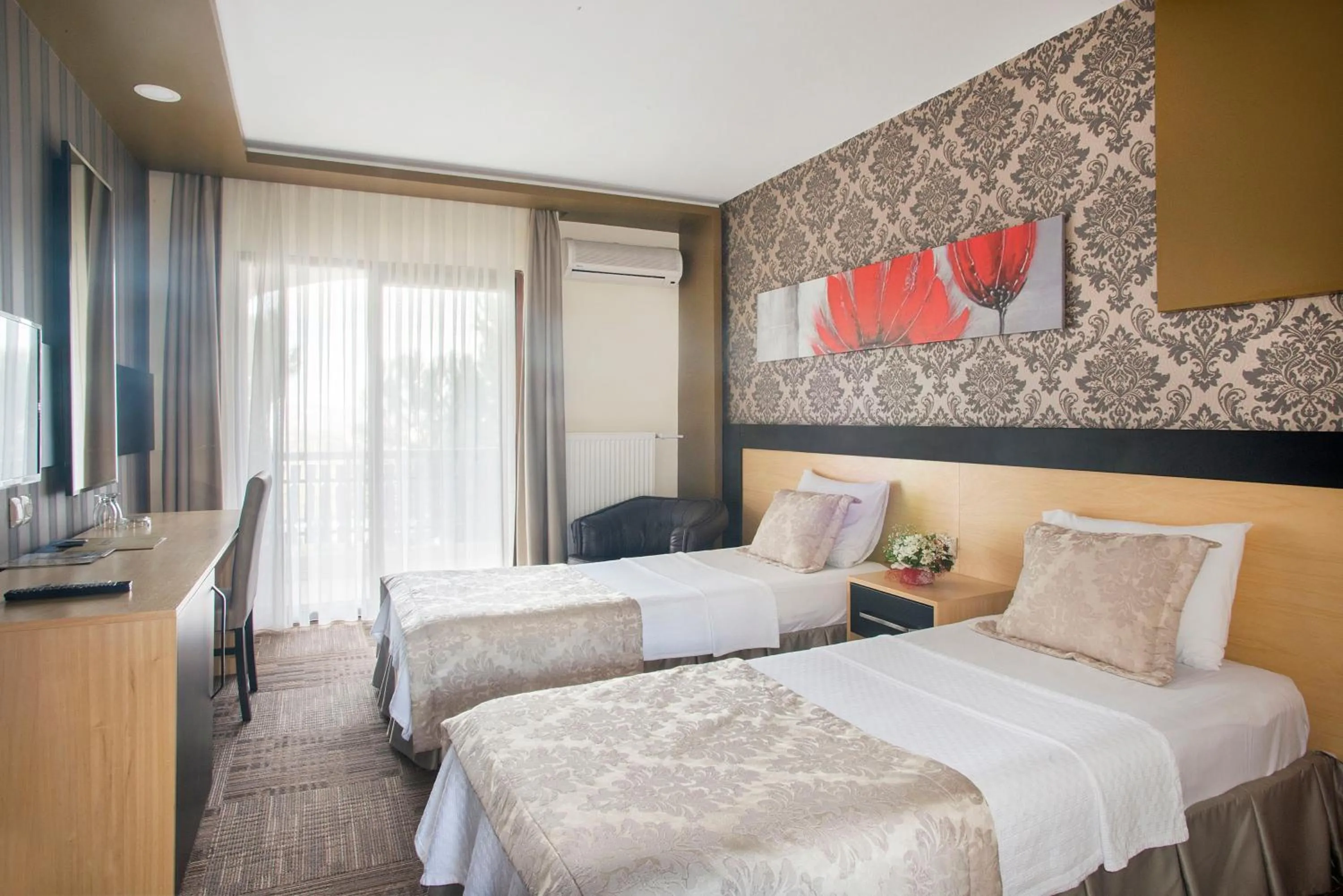 Bedroom, Bed in Berksoy Hotel