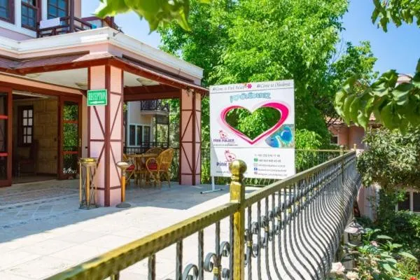 Facade/entrance in Club Pink Palace Hotel