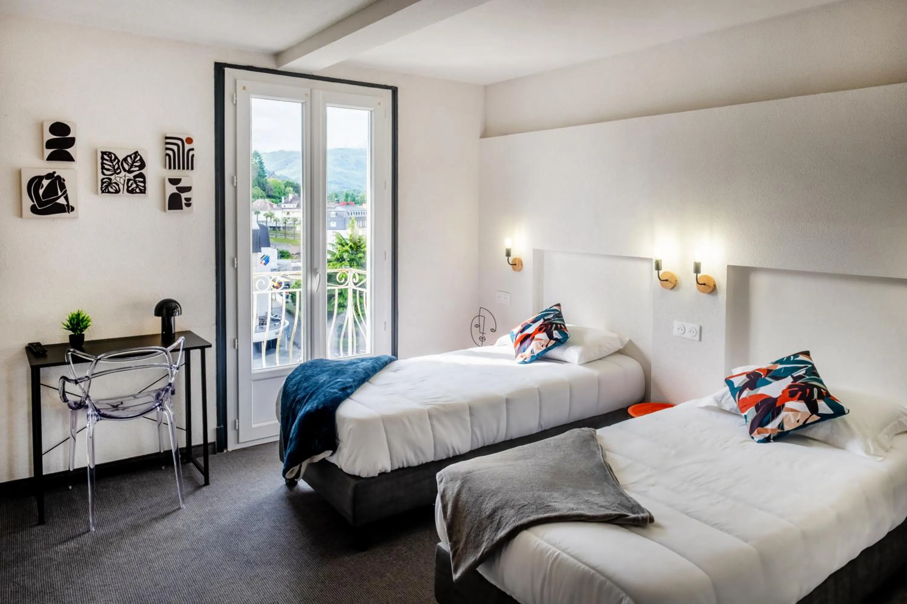 Bedroom, Bed in Hotel Du Gave