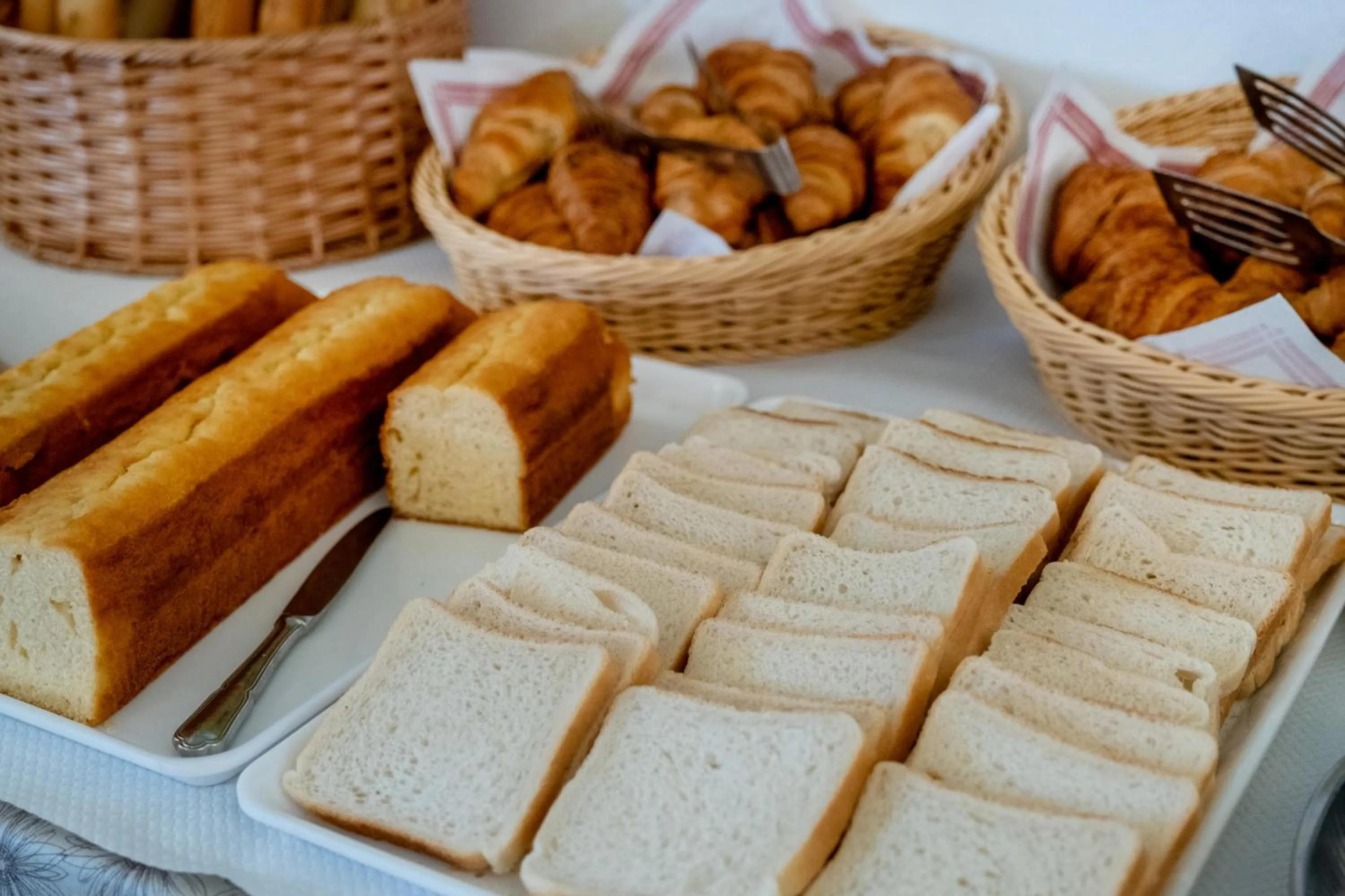 Breakfast in Hotel Du Gave