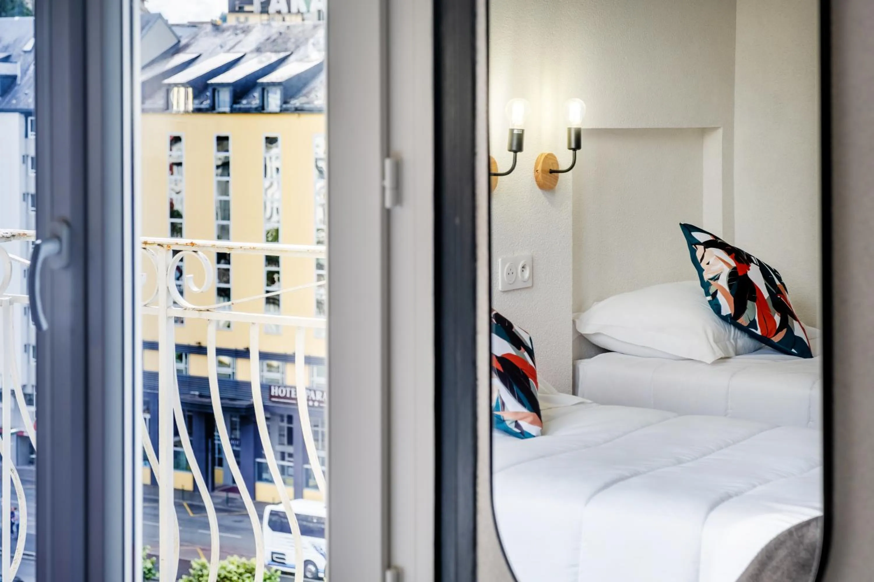 Bedroom, Bed in Hotel Du Gave