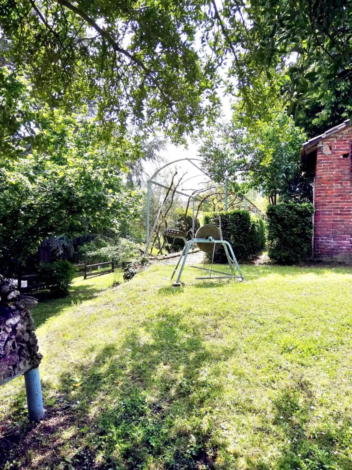 Facade/entrance in La Verrerie