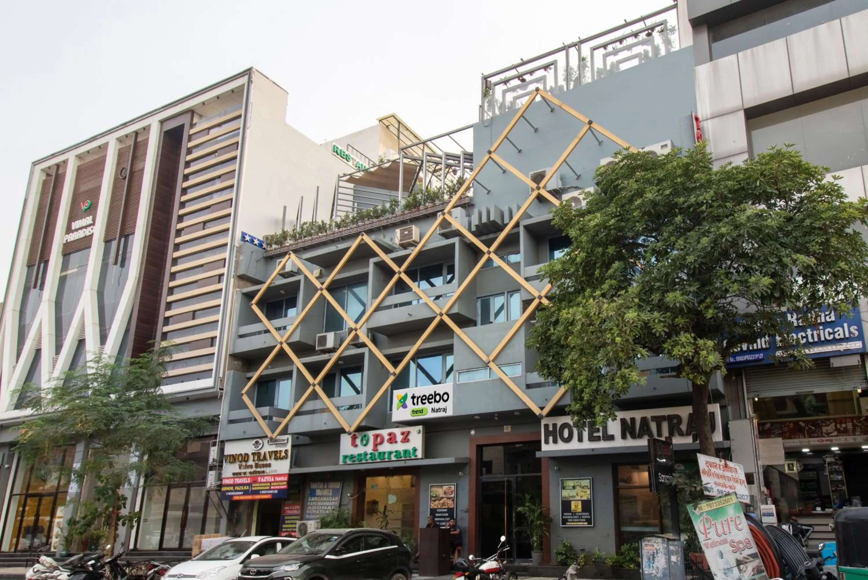 Facade/entrance in Treebo Natraj - Jaipur
