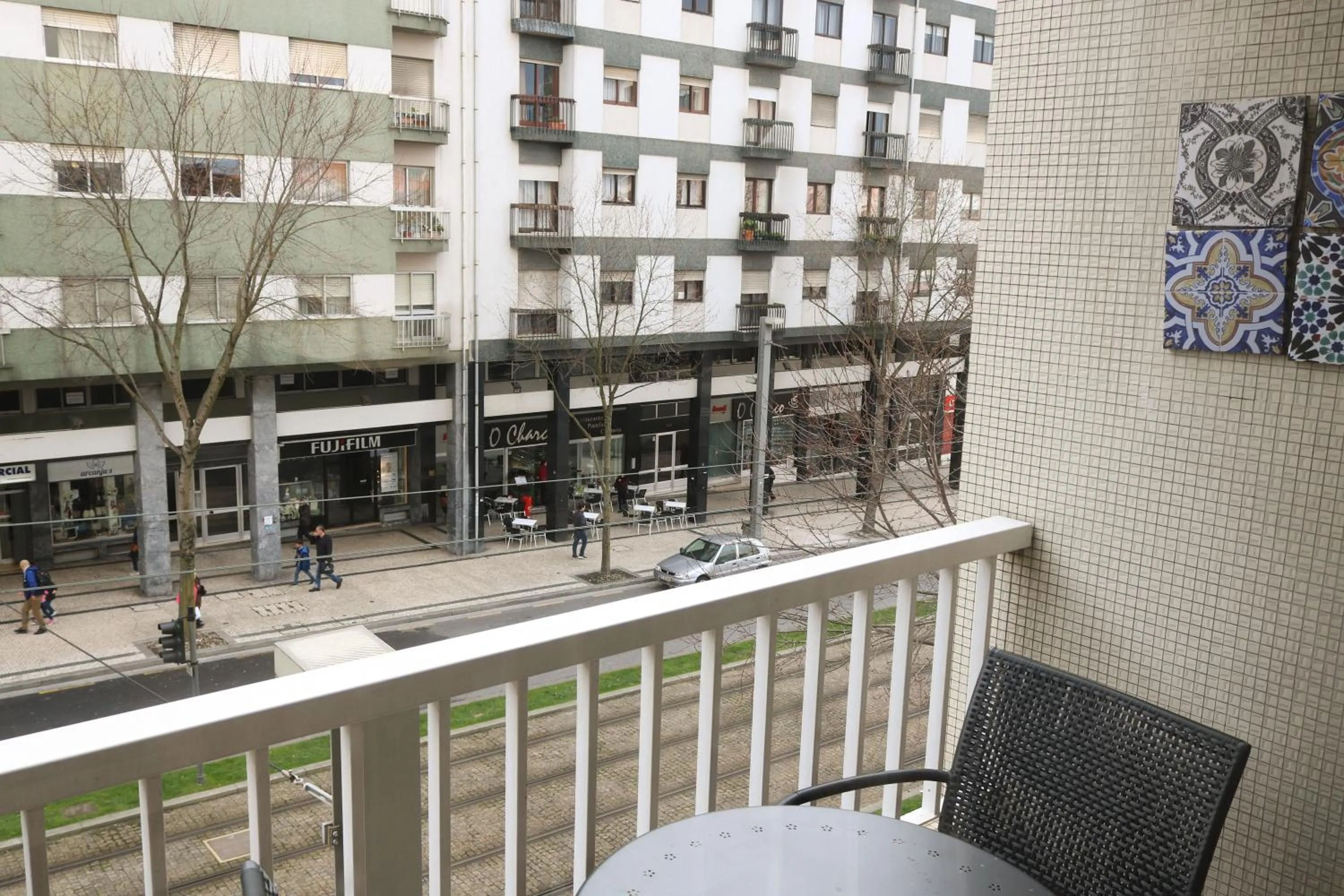 Property building in Origami Porto Residência & Hostel