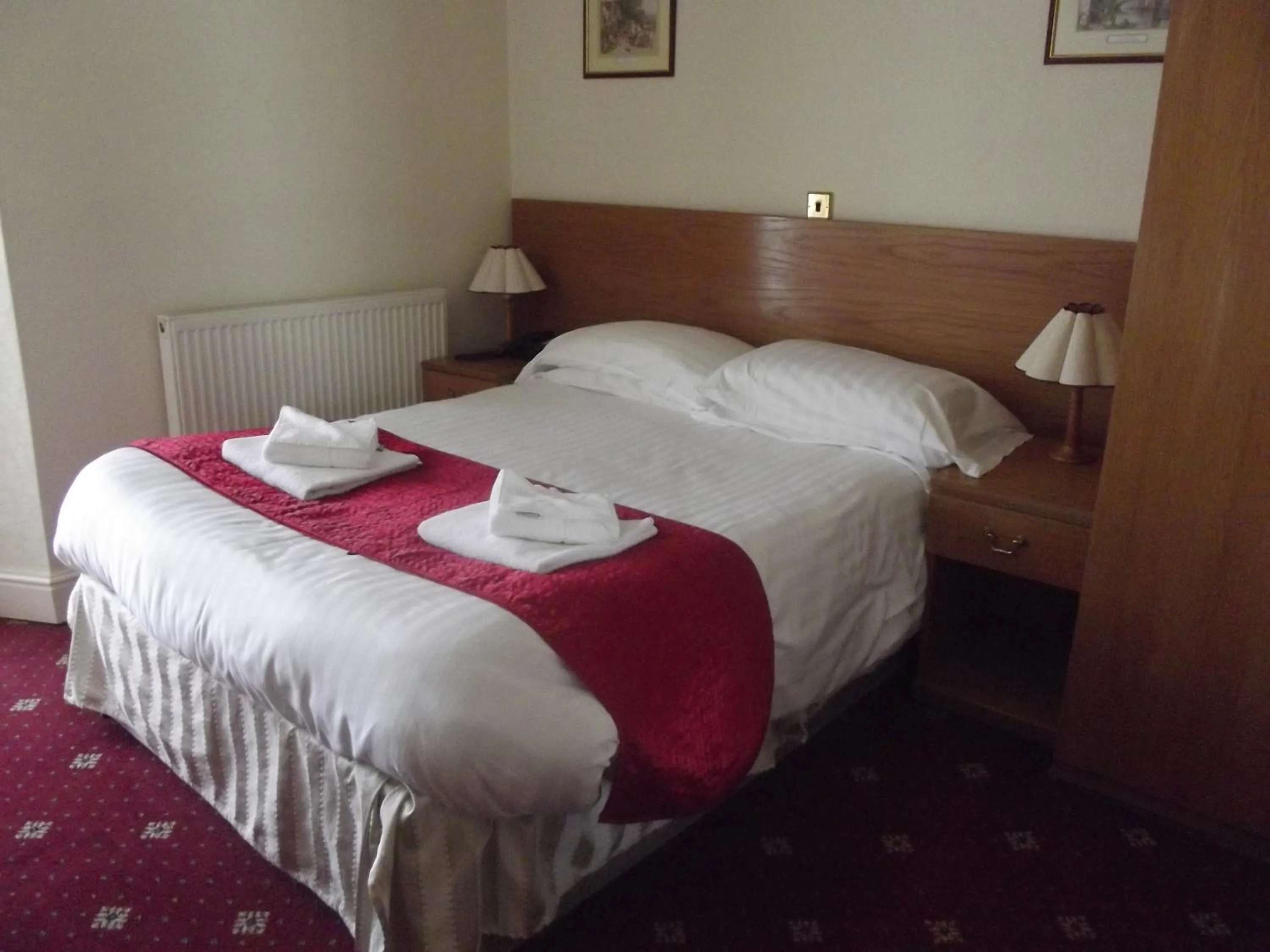 Bed in Plas Coch Hotel Ltd