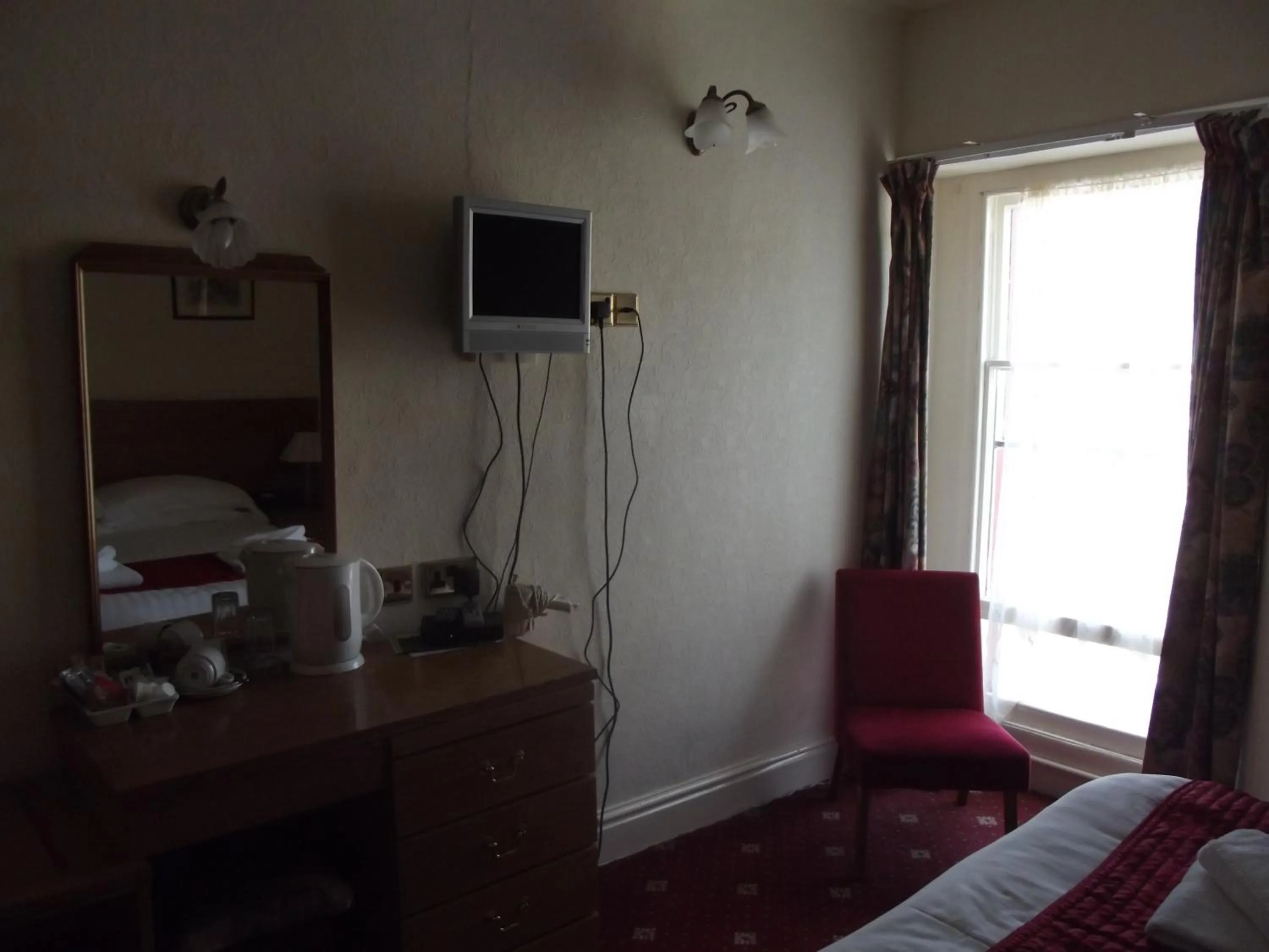 TV and multimedia, Bed in Plas Coch Hotel Ltd