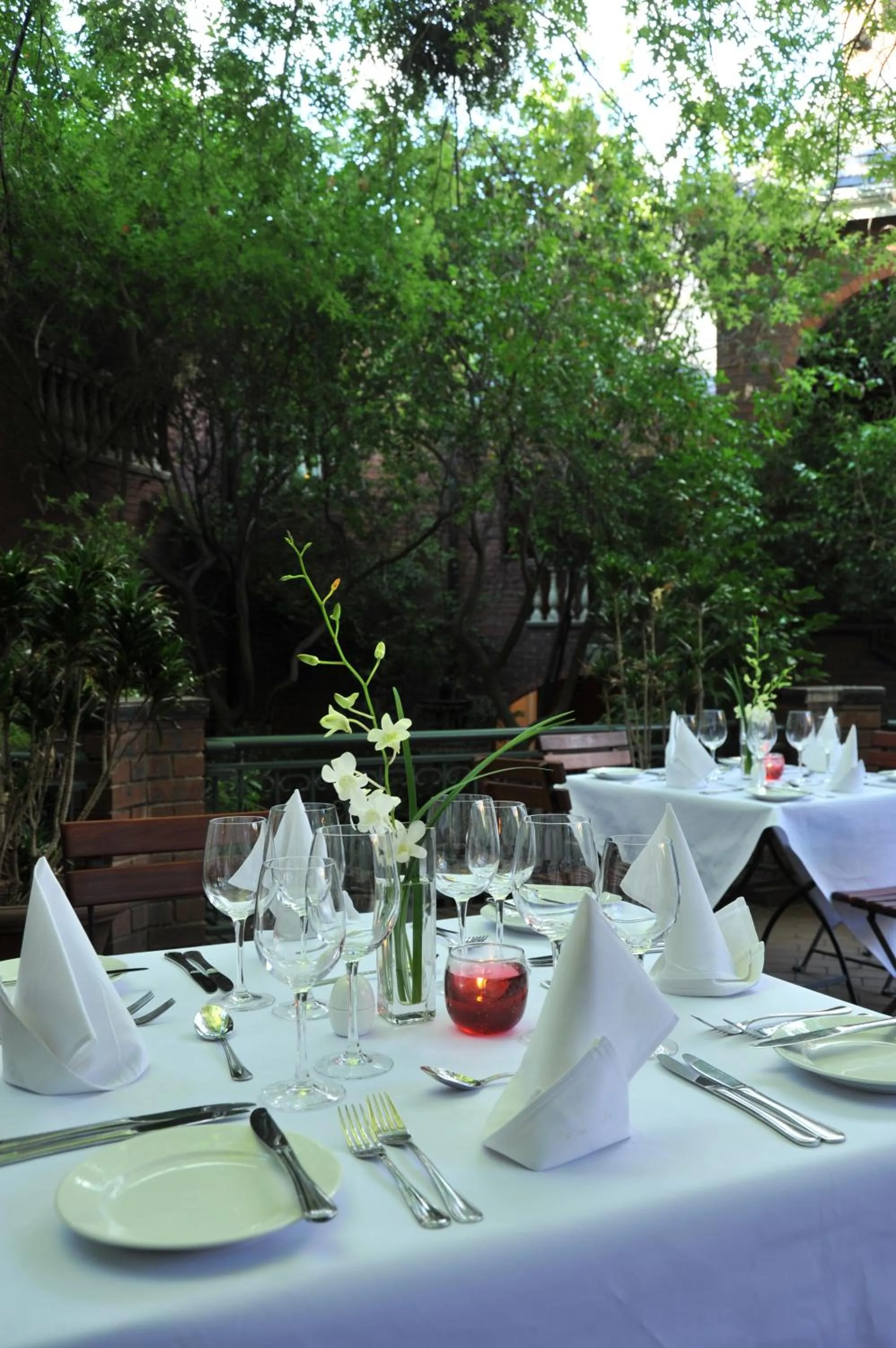 Restaurant/places to eat in Premier Hotel Quatermain