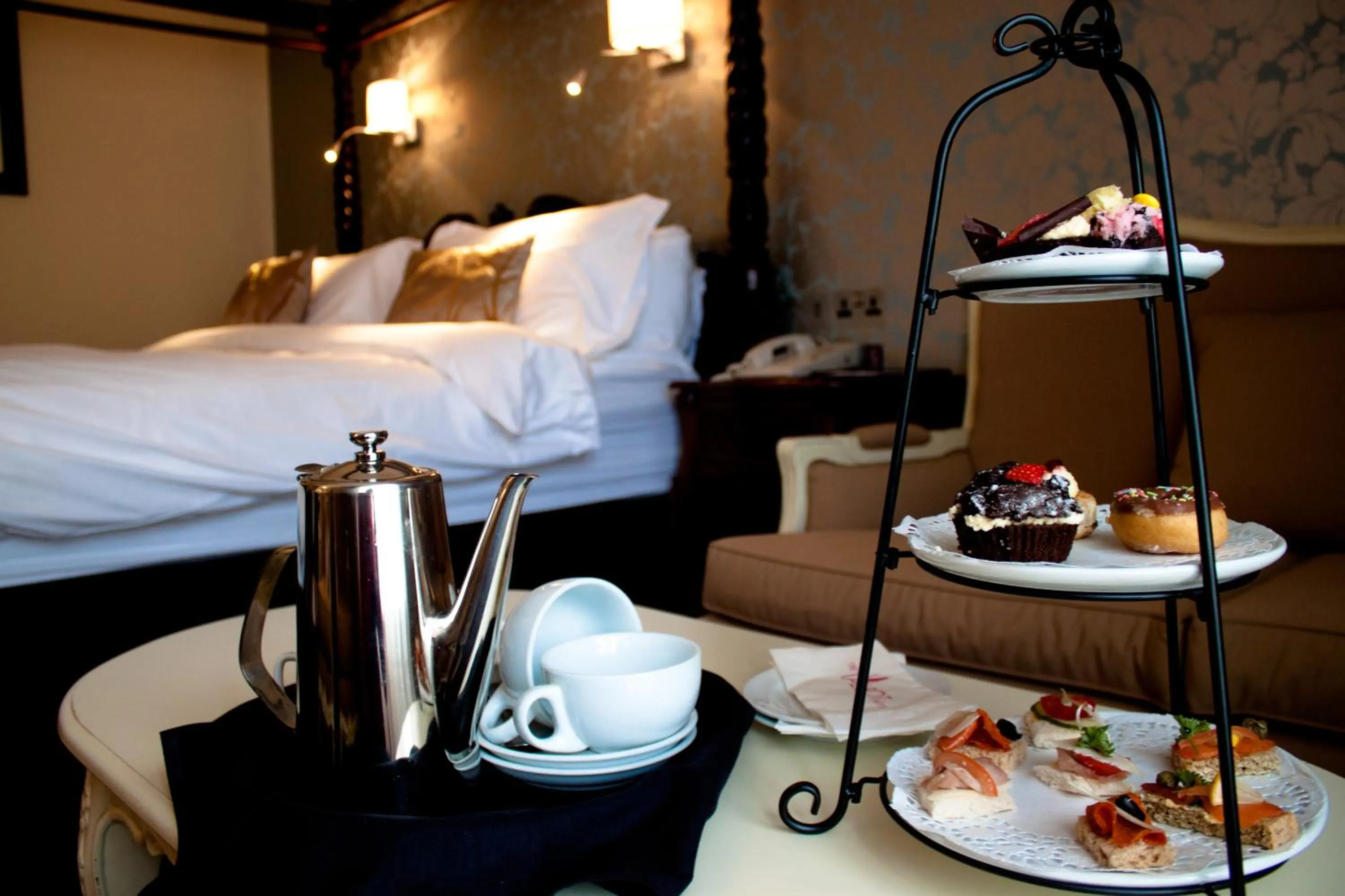 Food, Bed in The Talbot Hotel