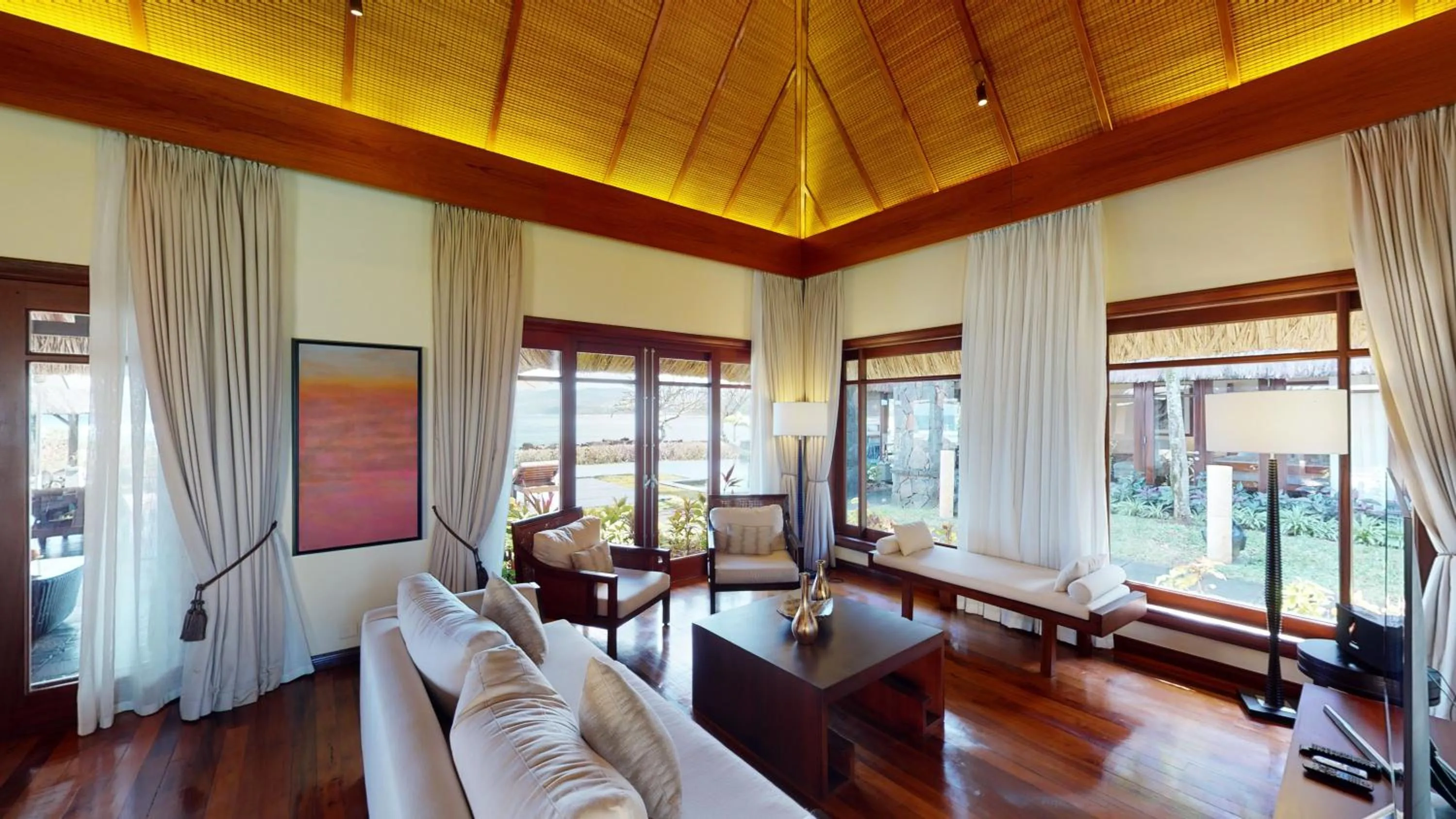 Living room in Shanti Maurice Resort & Spa