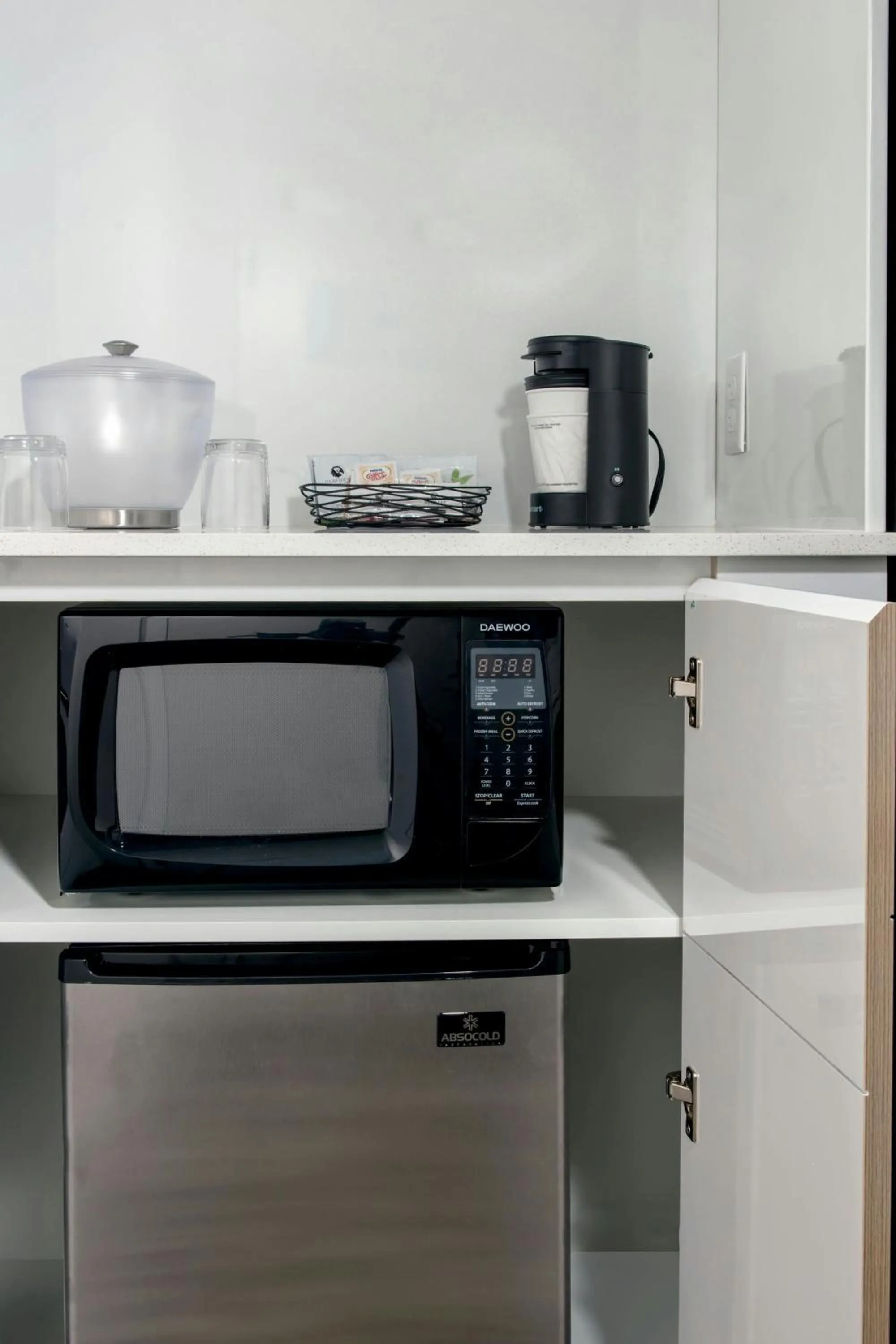 Photo of the whole room in SpringHill Suites by Marriott Orlando Theme Parks Lake Buena Vista