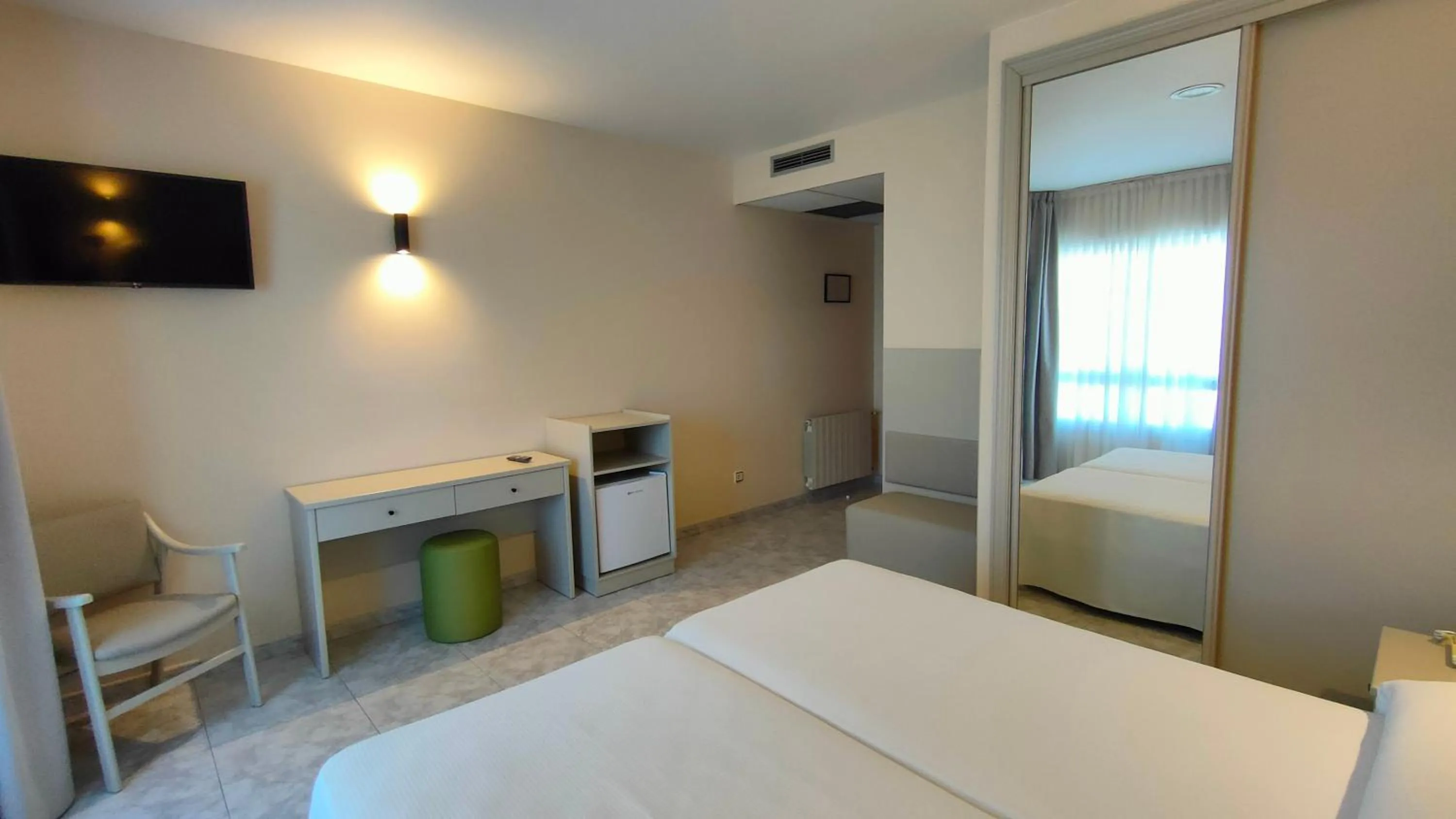 Bed in Hotel Nuevo Lanzada