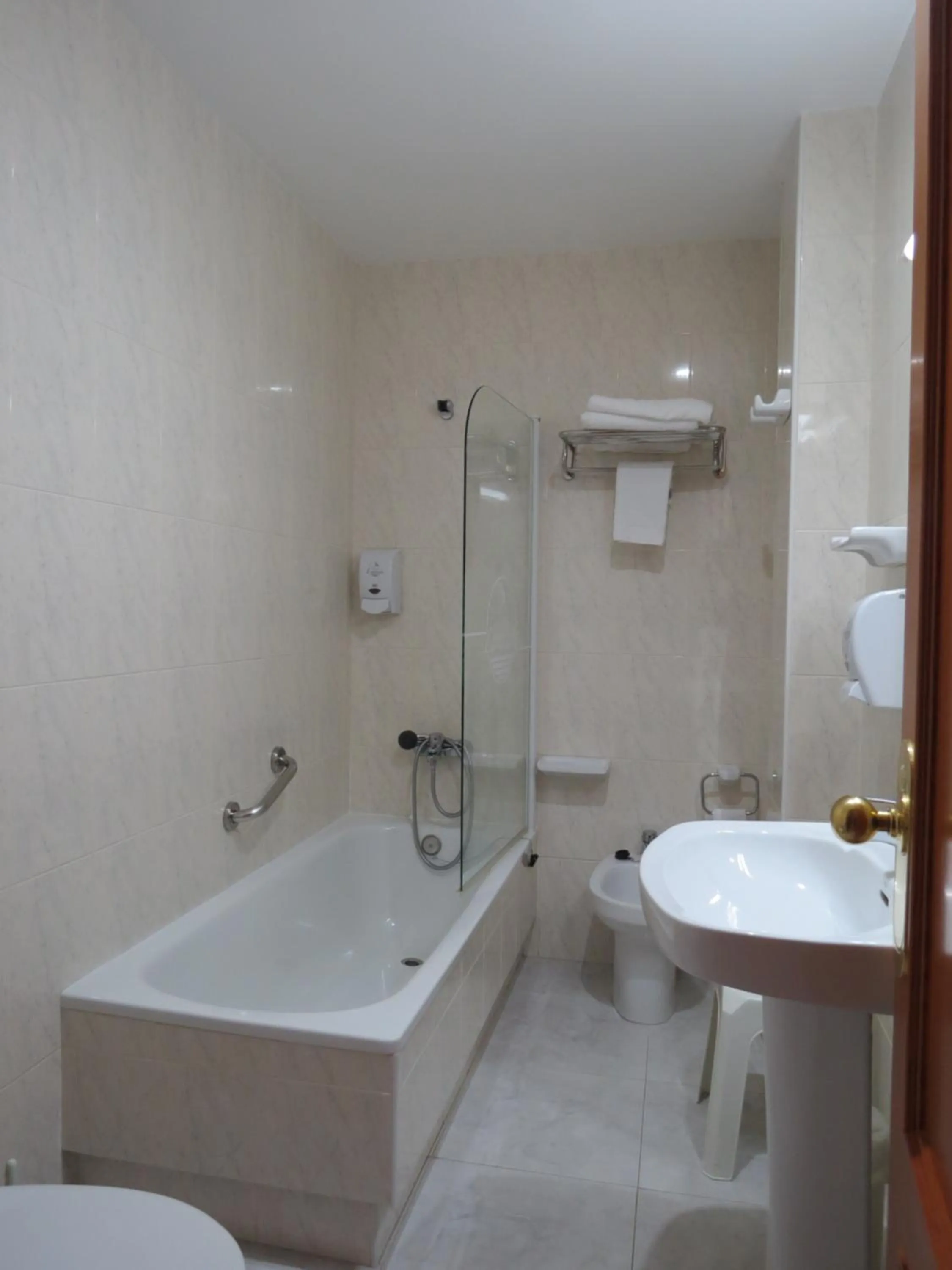 Toilet in Hotel Nuevo Lanzada