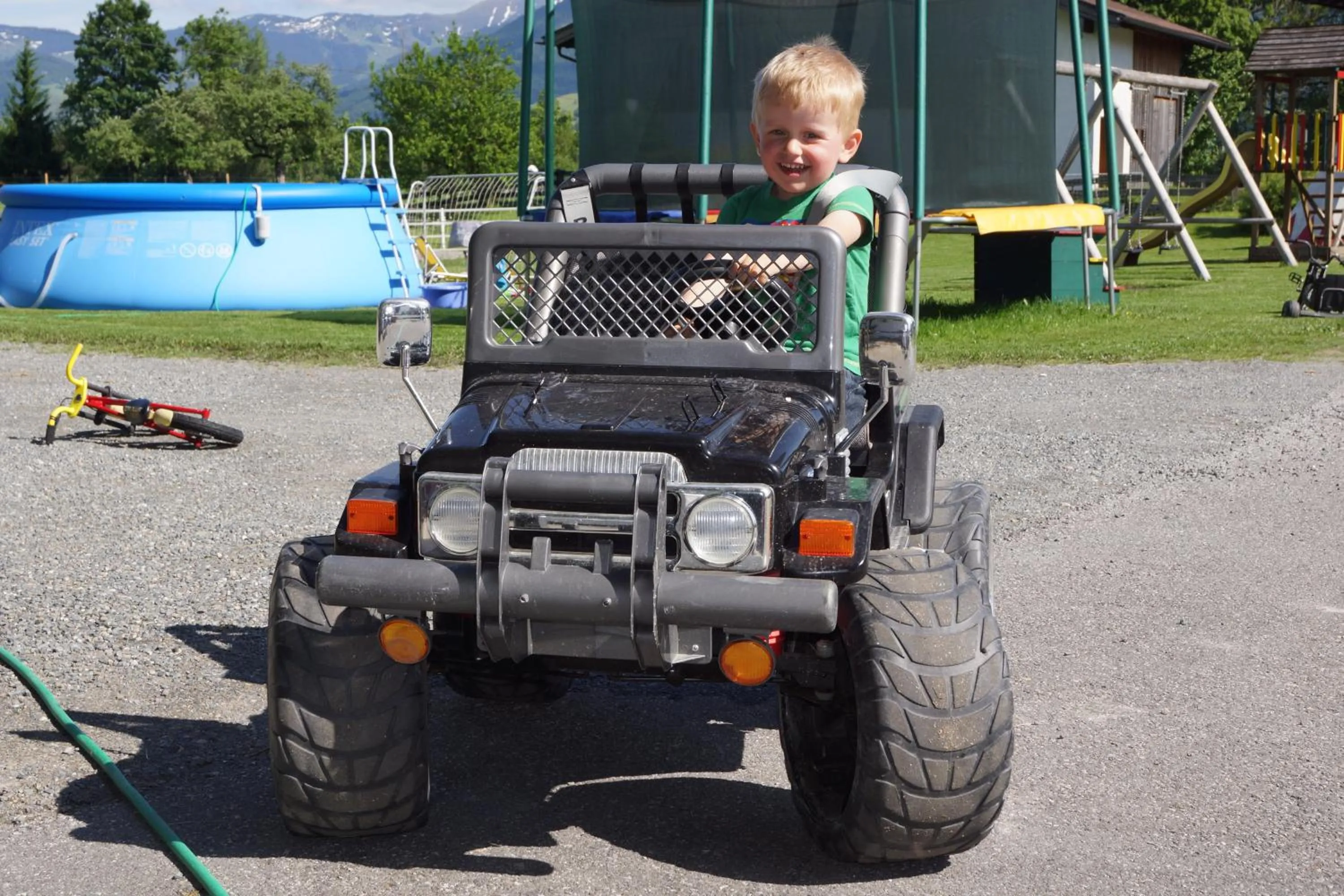 Children play ground in Thomanhof Chalet-Appartement