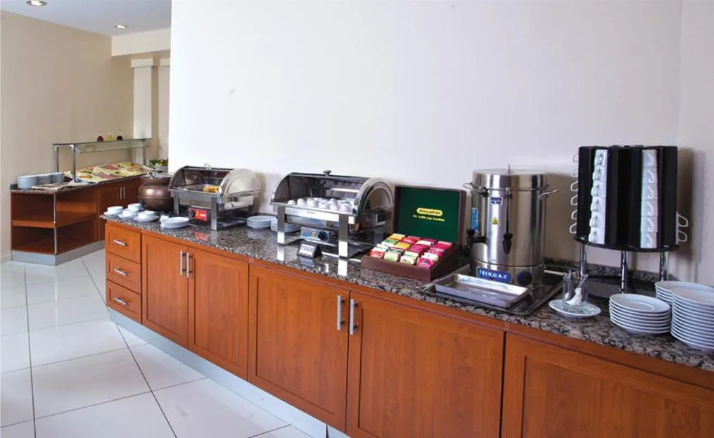 Restaurant/places to eat in Grand Anatolia Hotel