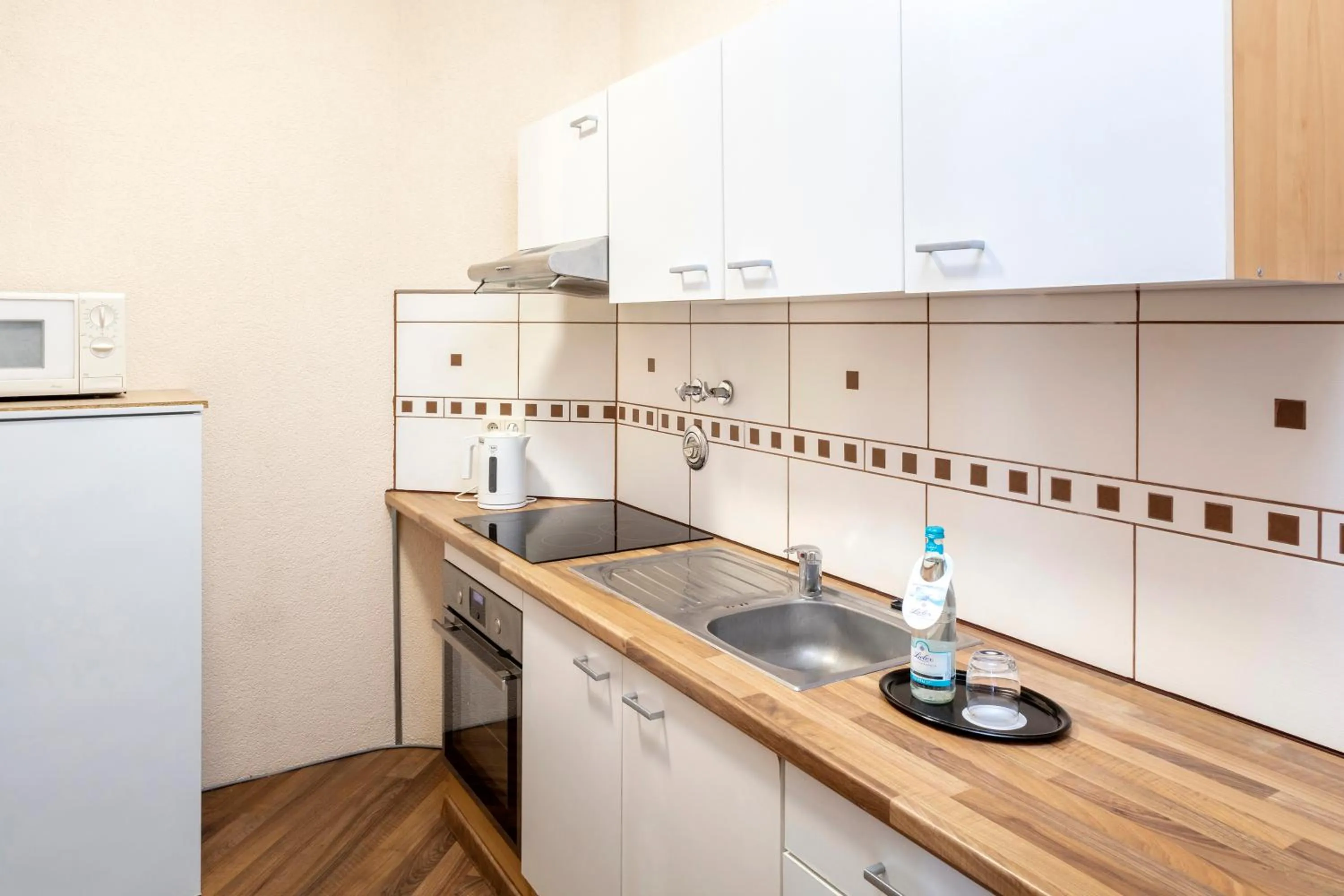 Kitchen or kitchenette in Best Western Hotel Dreiländerbrücke Weil am Rhein / Basel