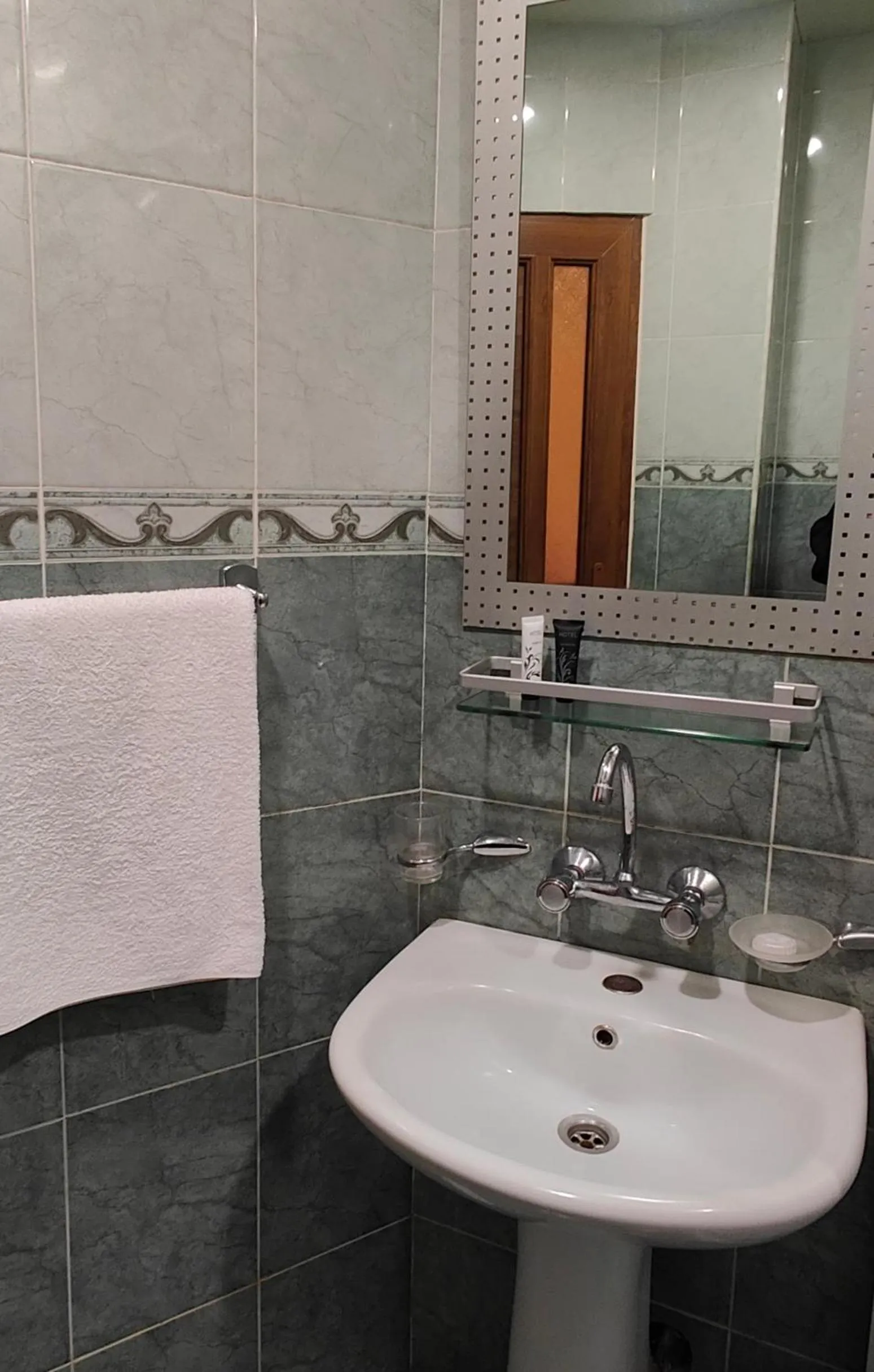 Bathroom in Areg Hotel