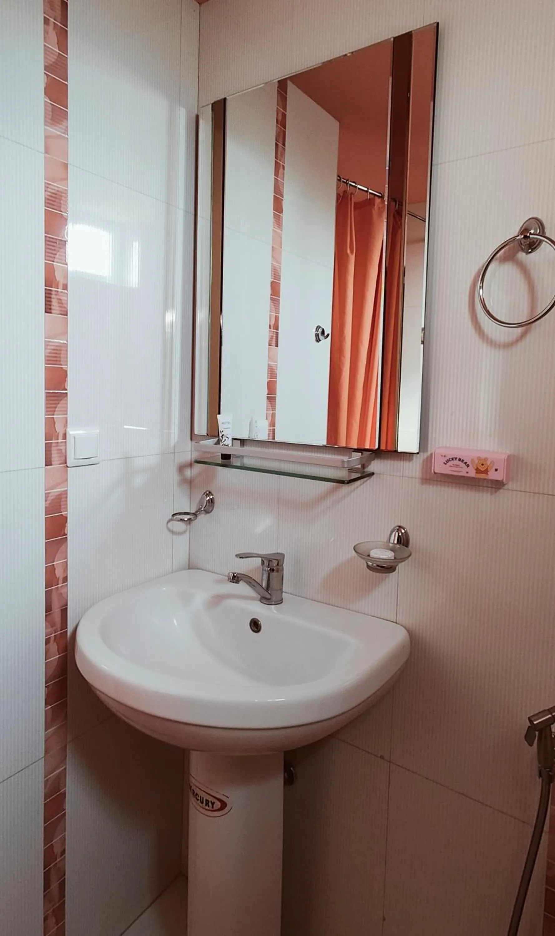 Bathroom in Areg Hotel