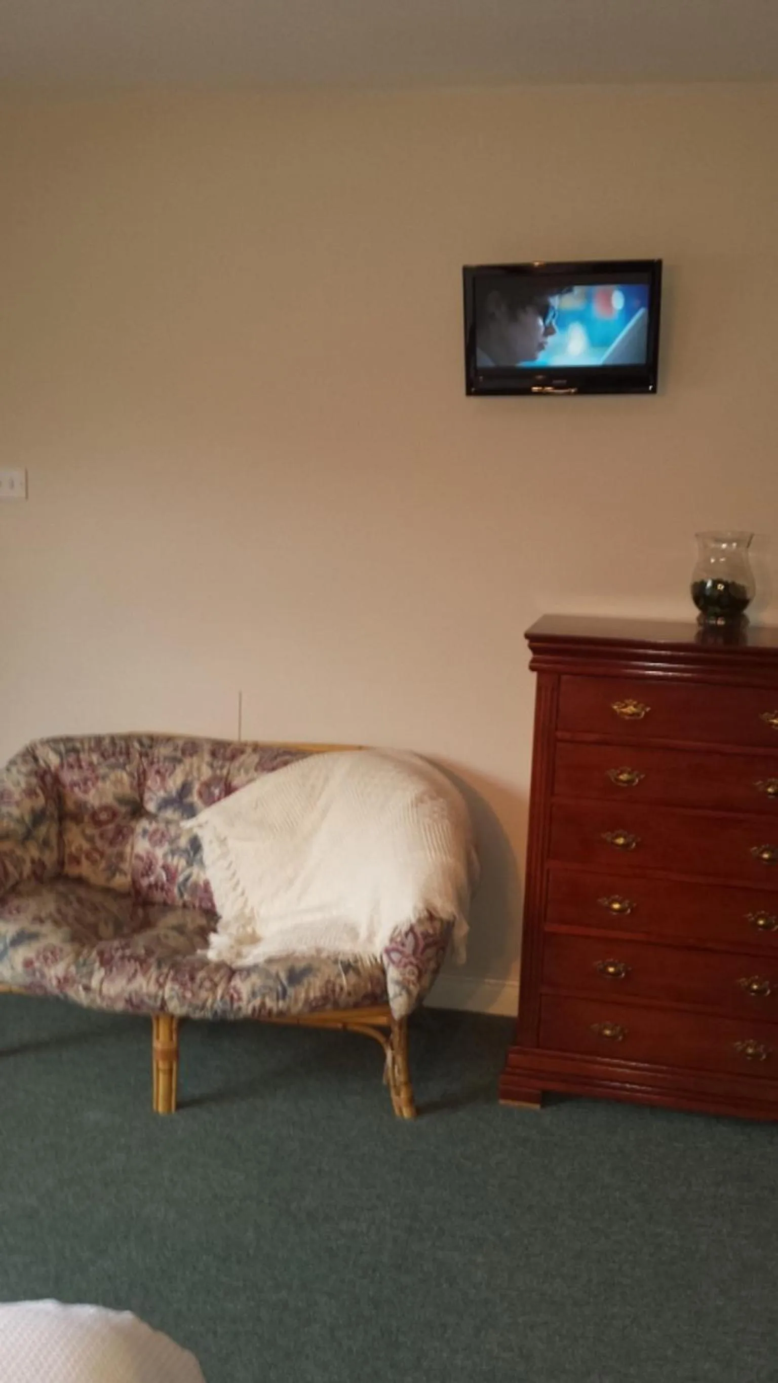 Bedroom in Riverview House