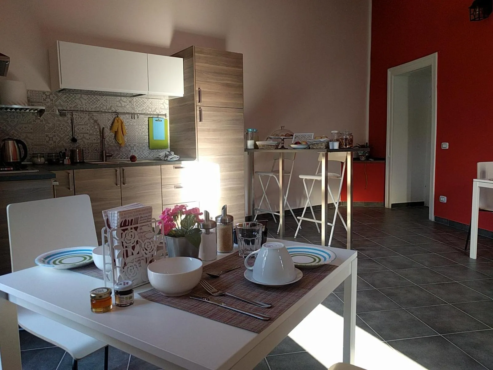 Food and drinks in Vic Street B&B