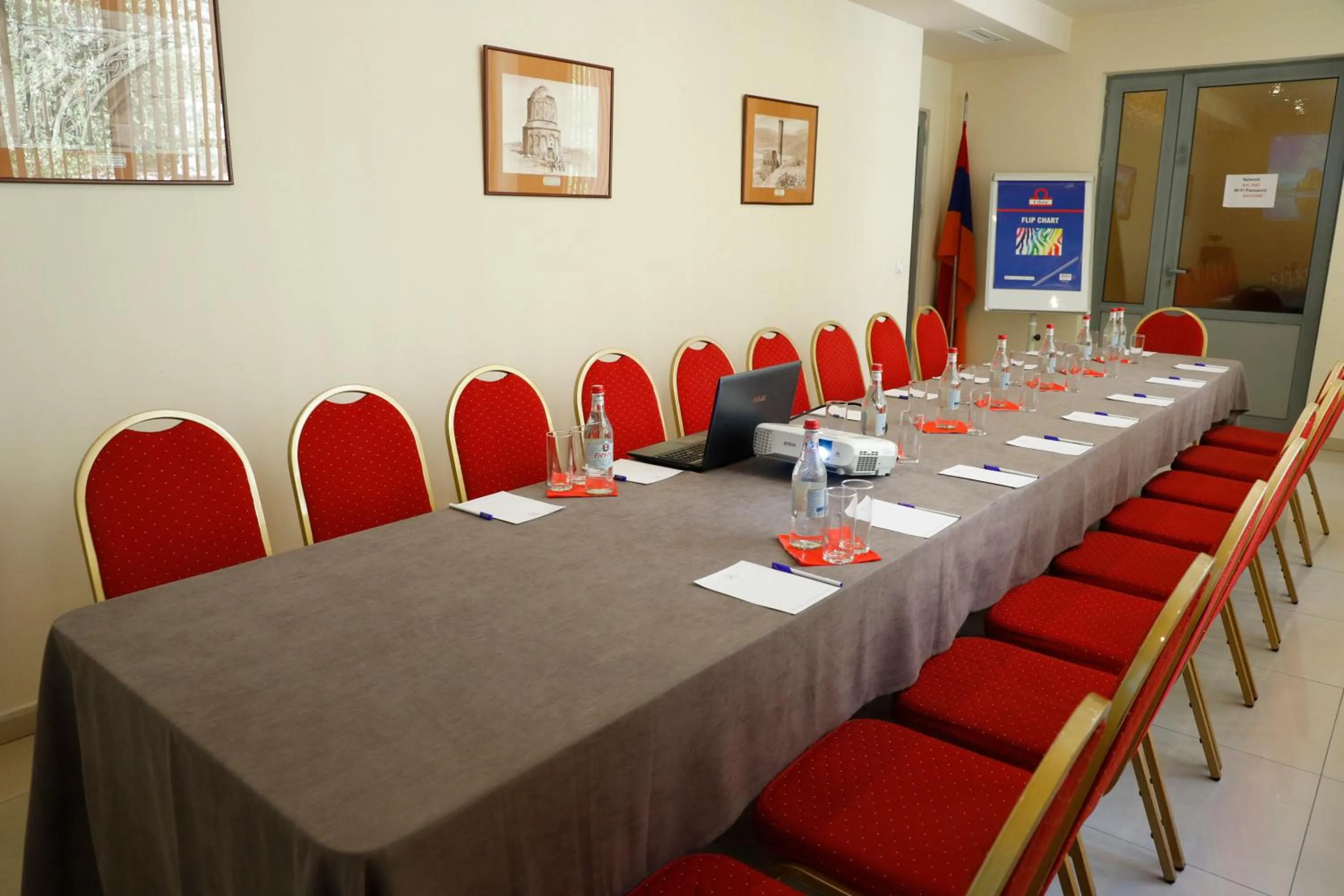 Meeting/conference room in Ani Plaza Hotel