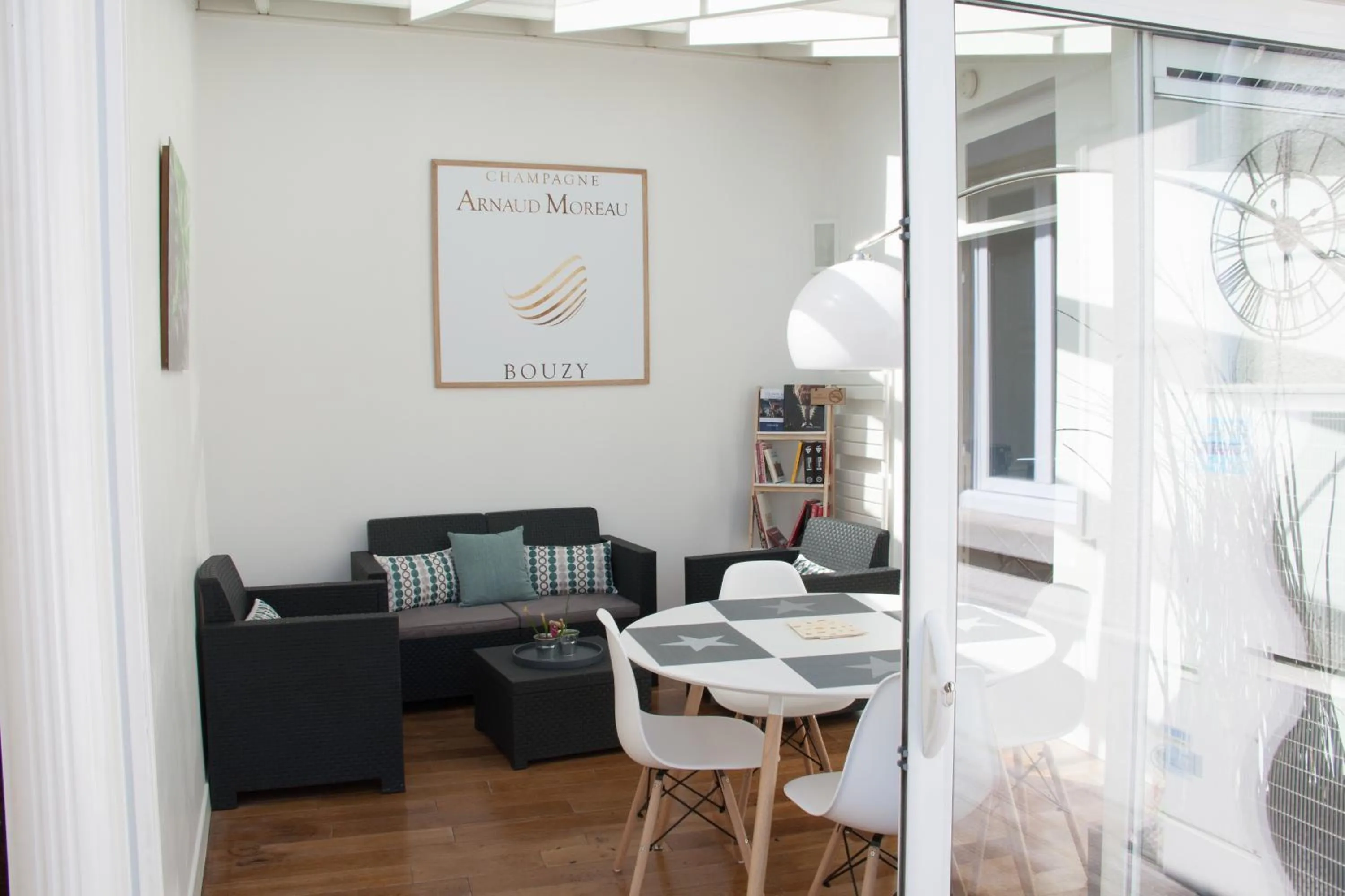 Communal lounge/ TV room in L'Iliade - Chambres d'hôtes - B&B à Bouzy