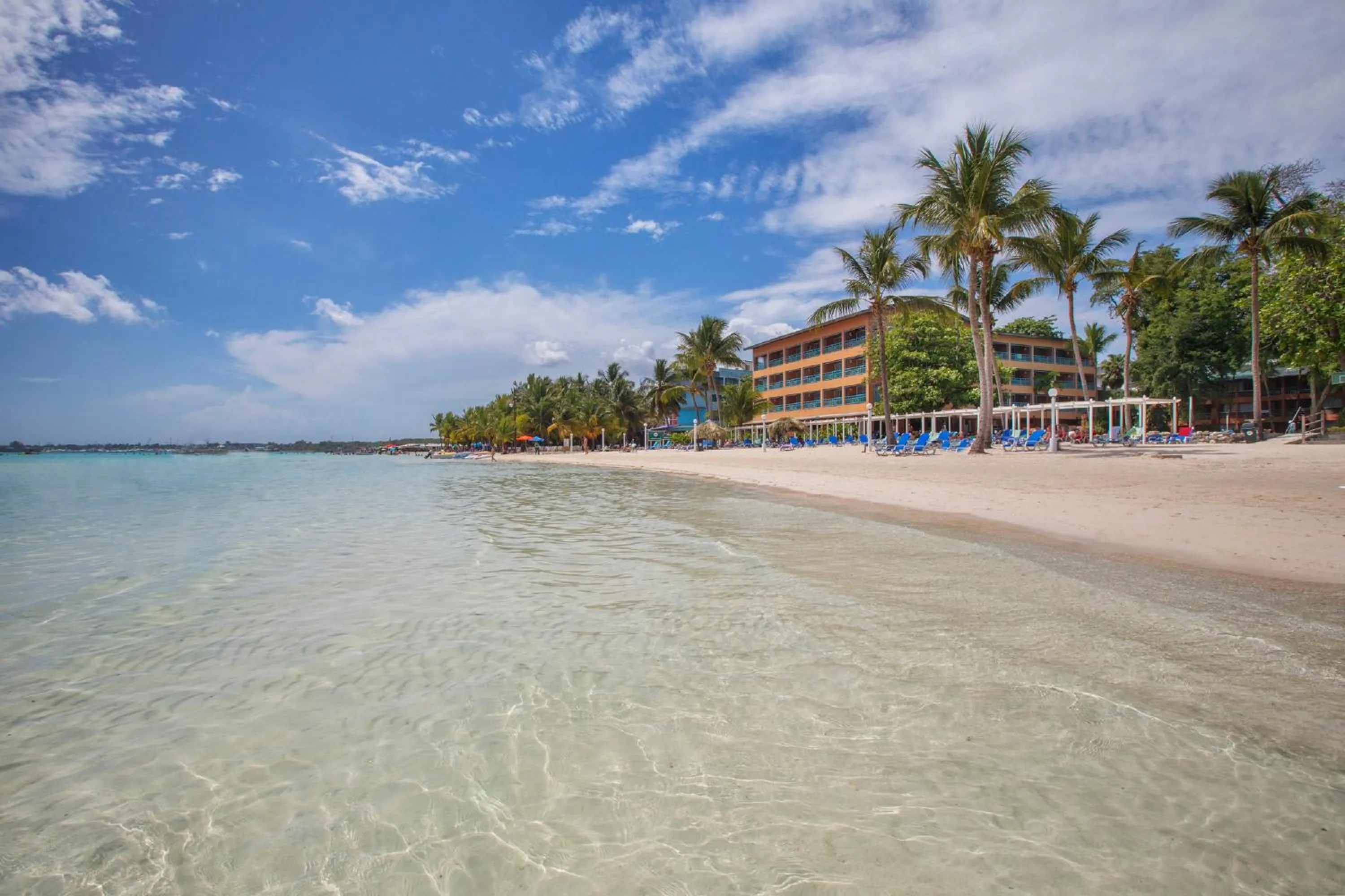 Beach in Hotel whala!boca chica - All Inclusive