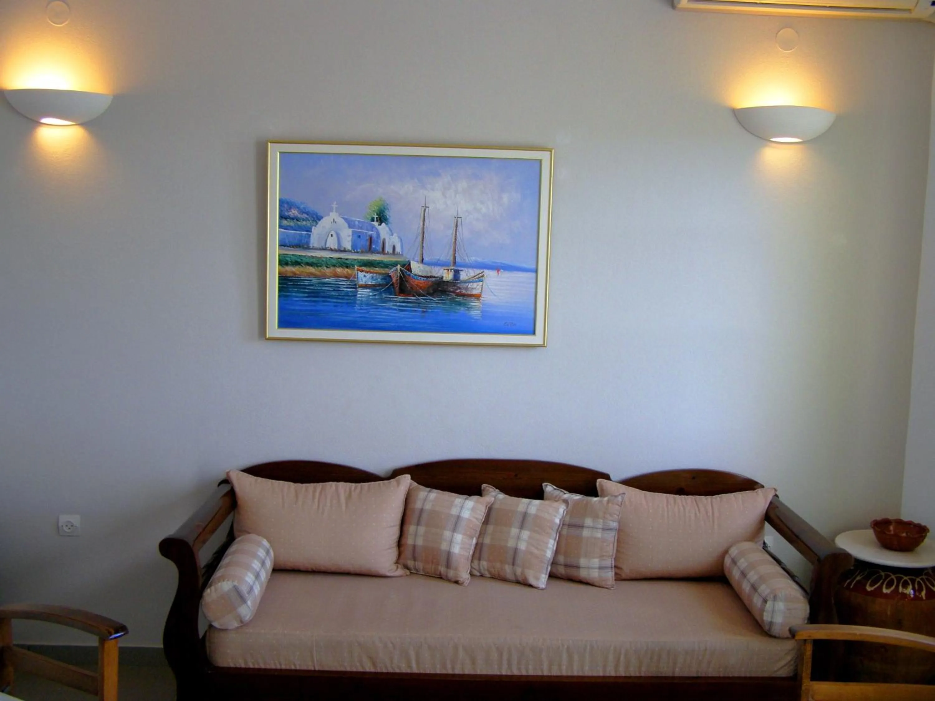 Seating area in Elena Studios & Apartments