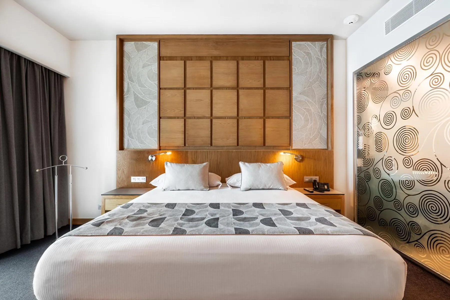 Bed in Riu Plaza Panamá