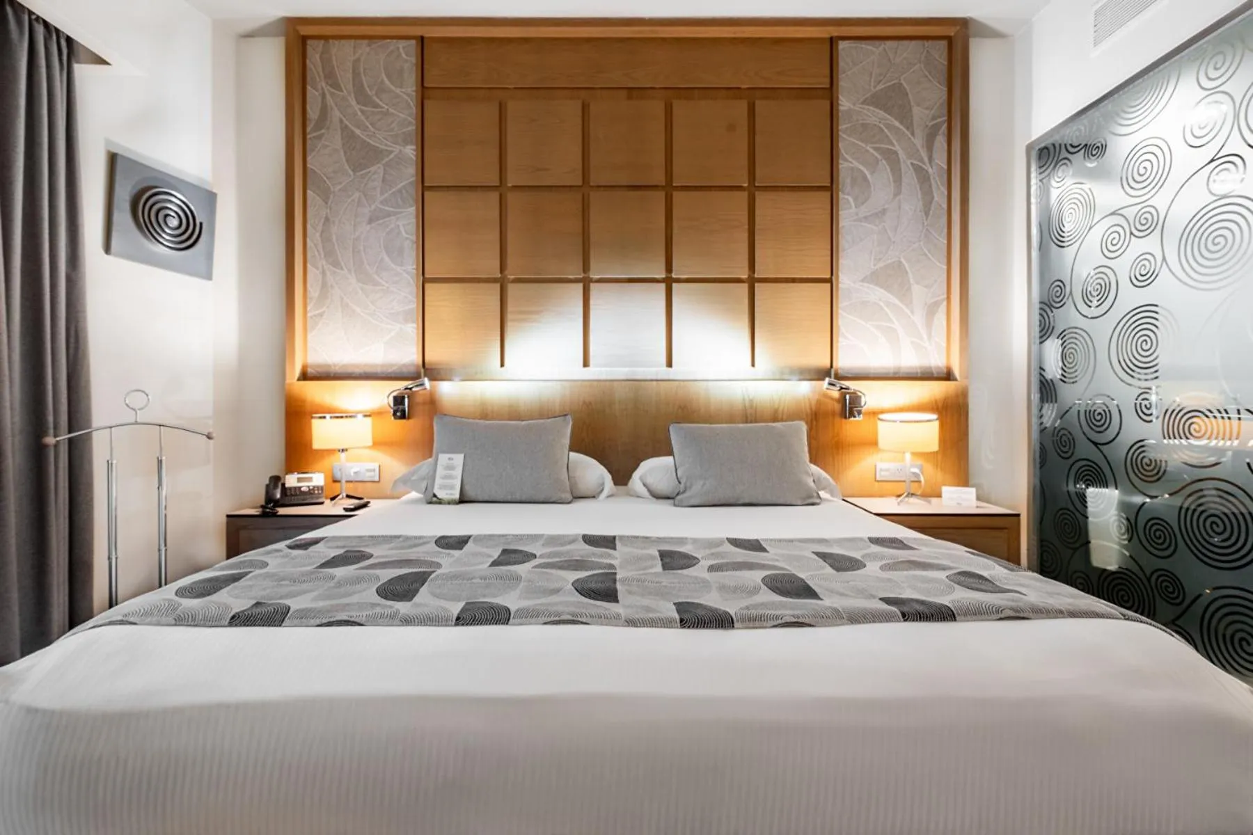 Bed in Riu Plaza Panamá