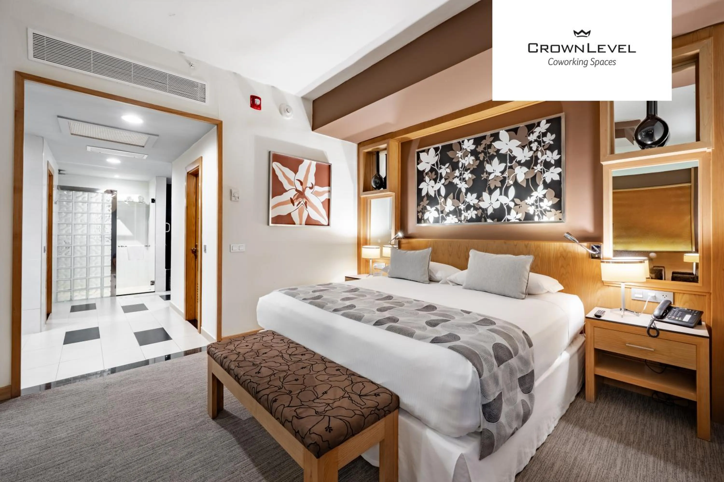 Bed in Riu Plaza Panamá