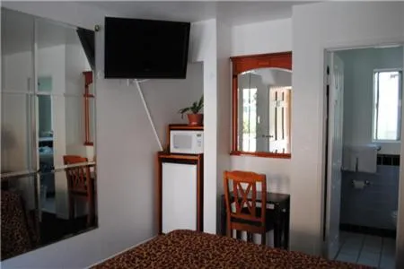 Decorative detail in Rose Bowl Motel