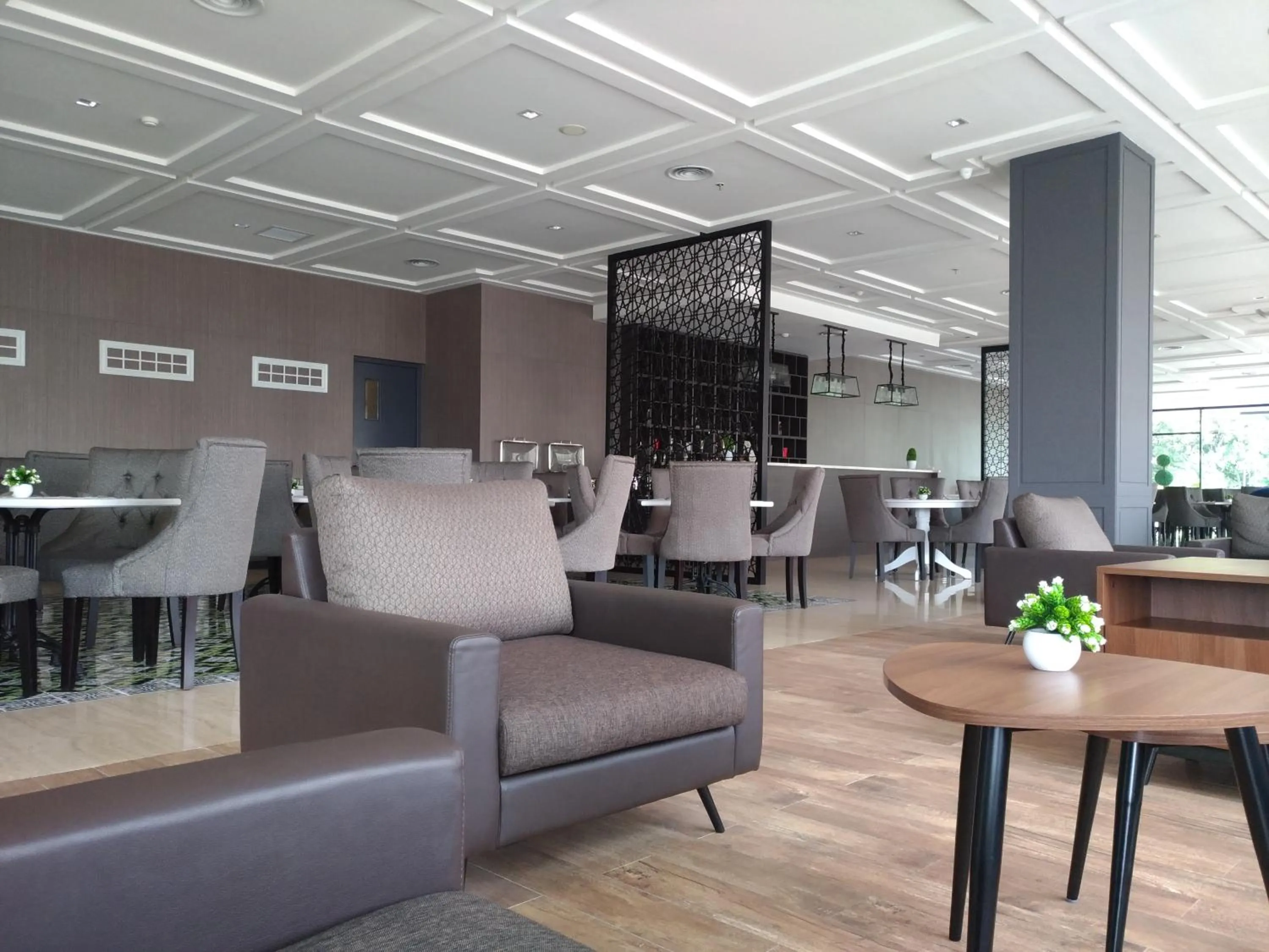 Restaurant/places to eat in Rivoli Hotel Jakarta