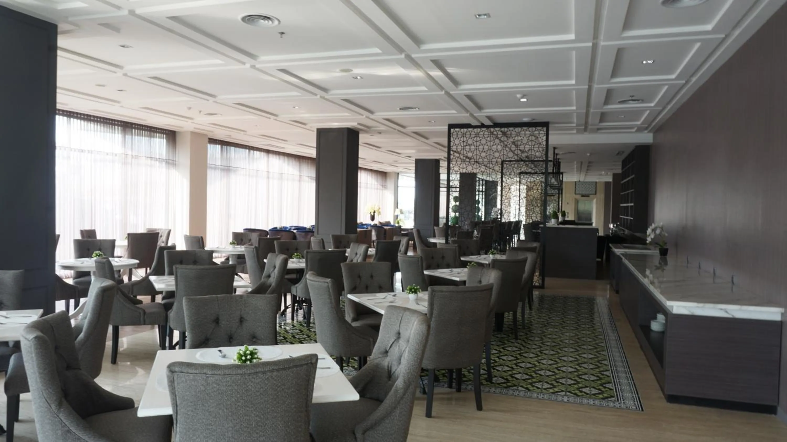 Restaurant/places to eat in Rivoli Hotel Jakarta
