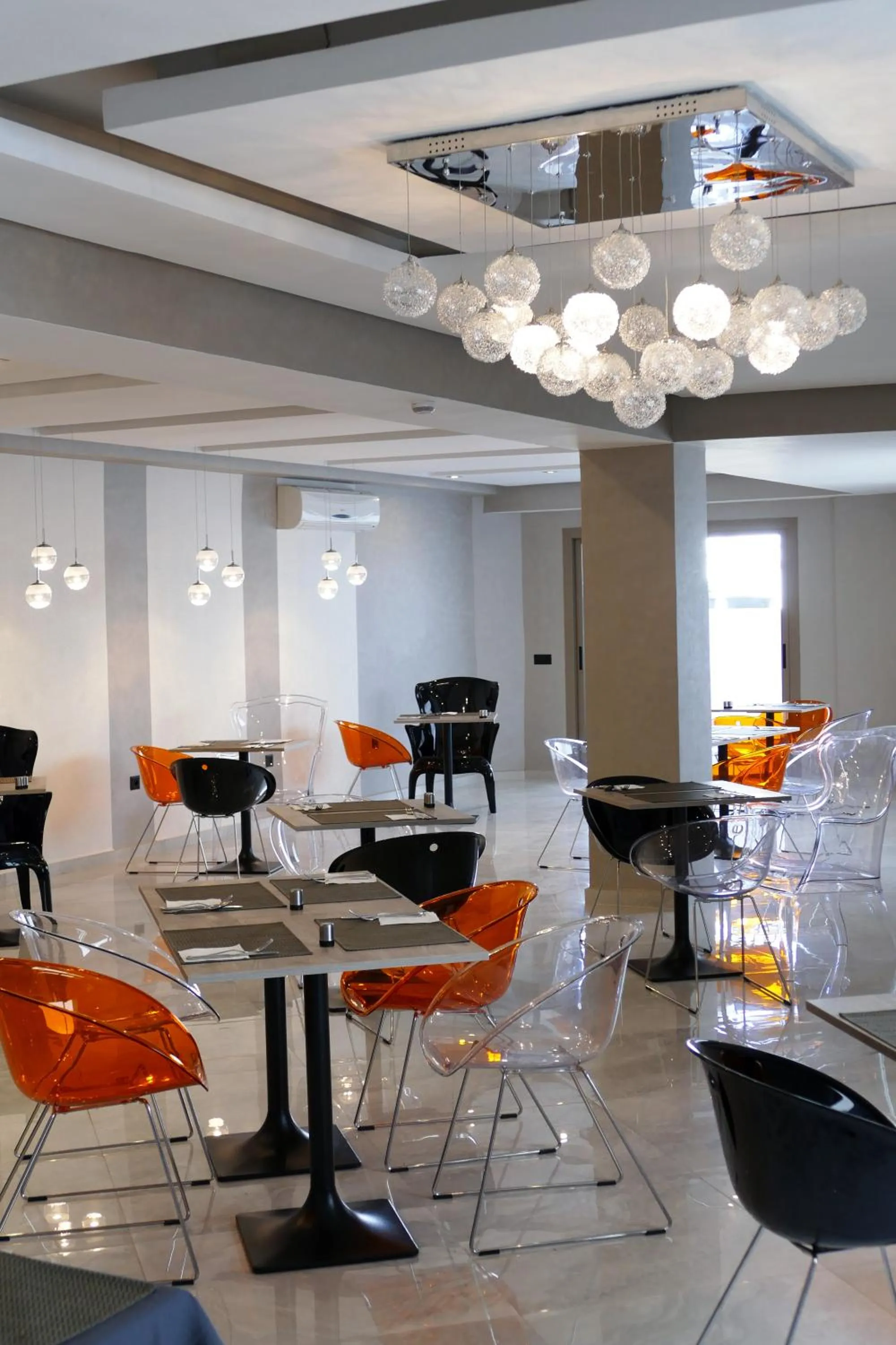 Restaurant/places to eat in Ocean Atlantic View (Ex Bo Hotel)