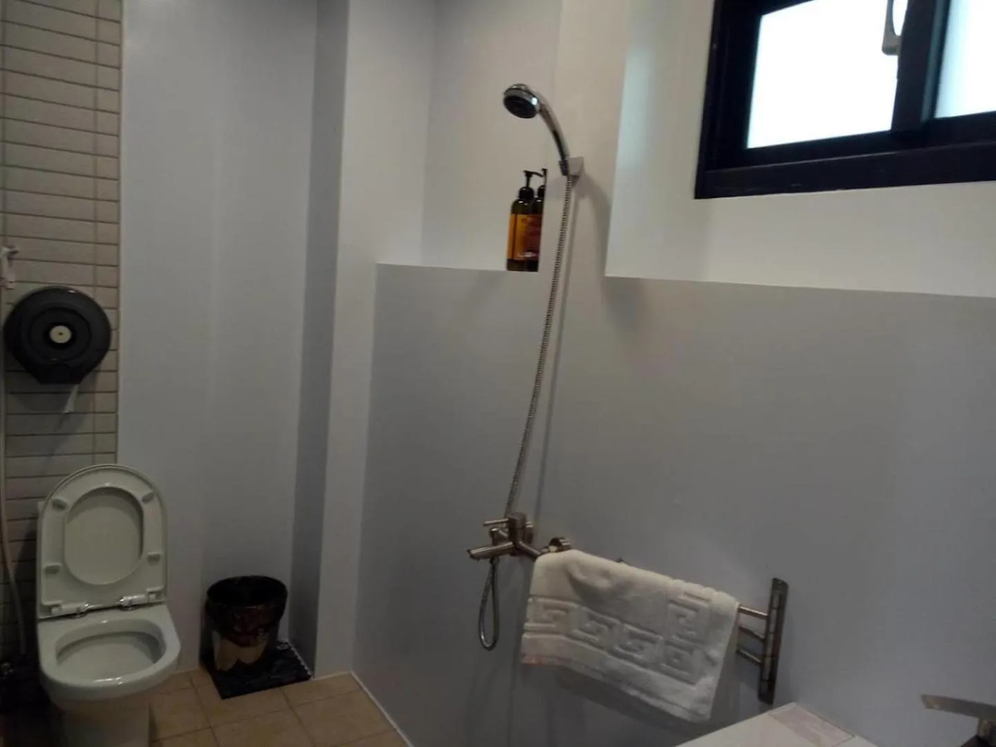 Bathroom in 東立方旅宿-East Cube B&B