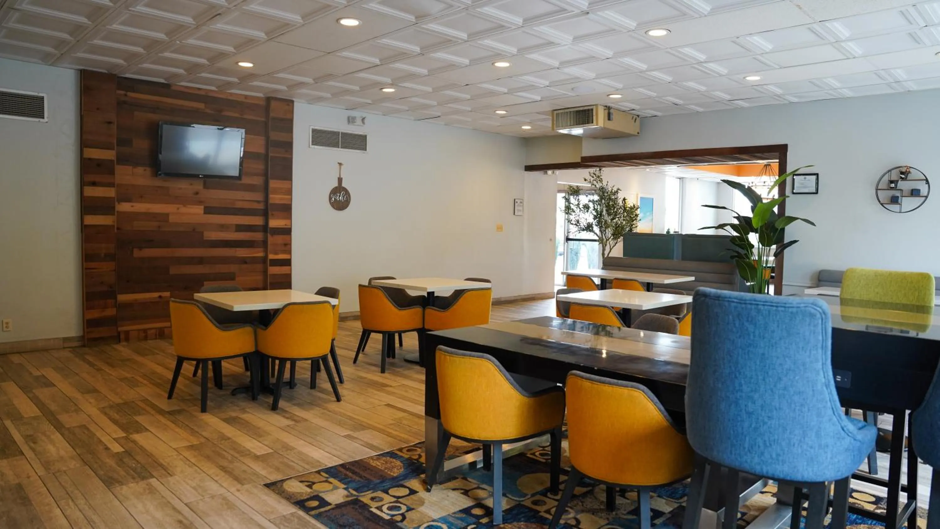 Breakfast in Days Inn by Wyndham Southington