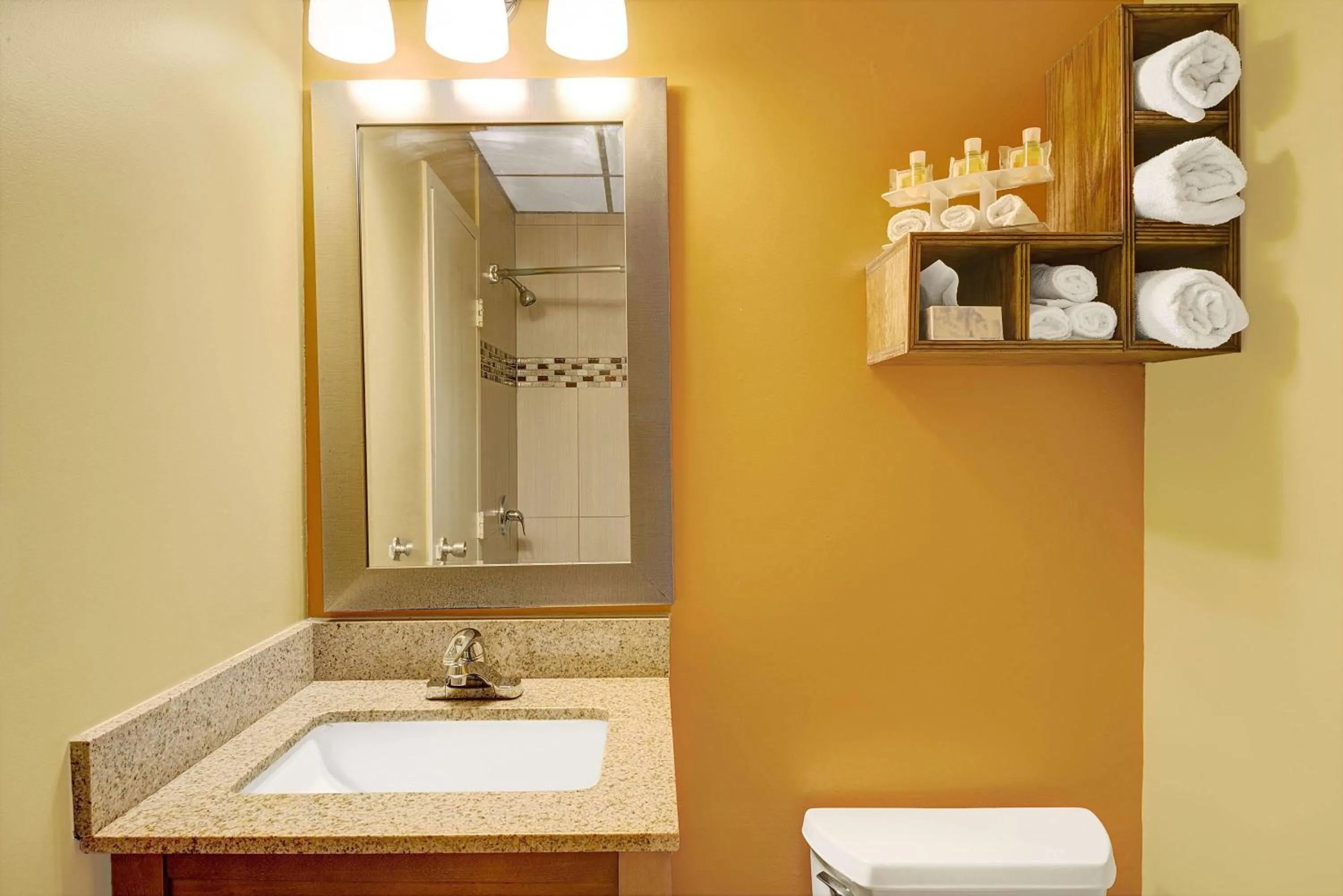 Bathroom in Days Inn by Wyndham Southington