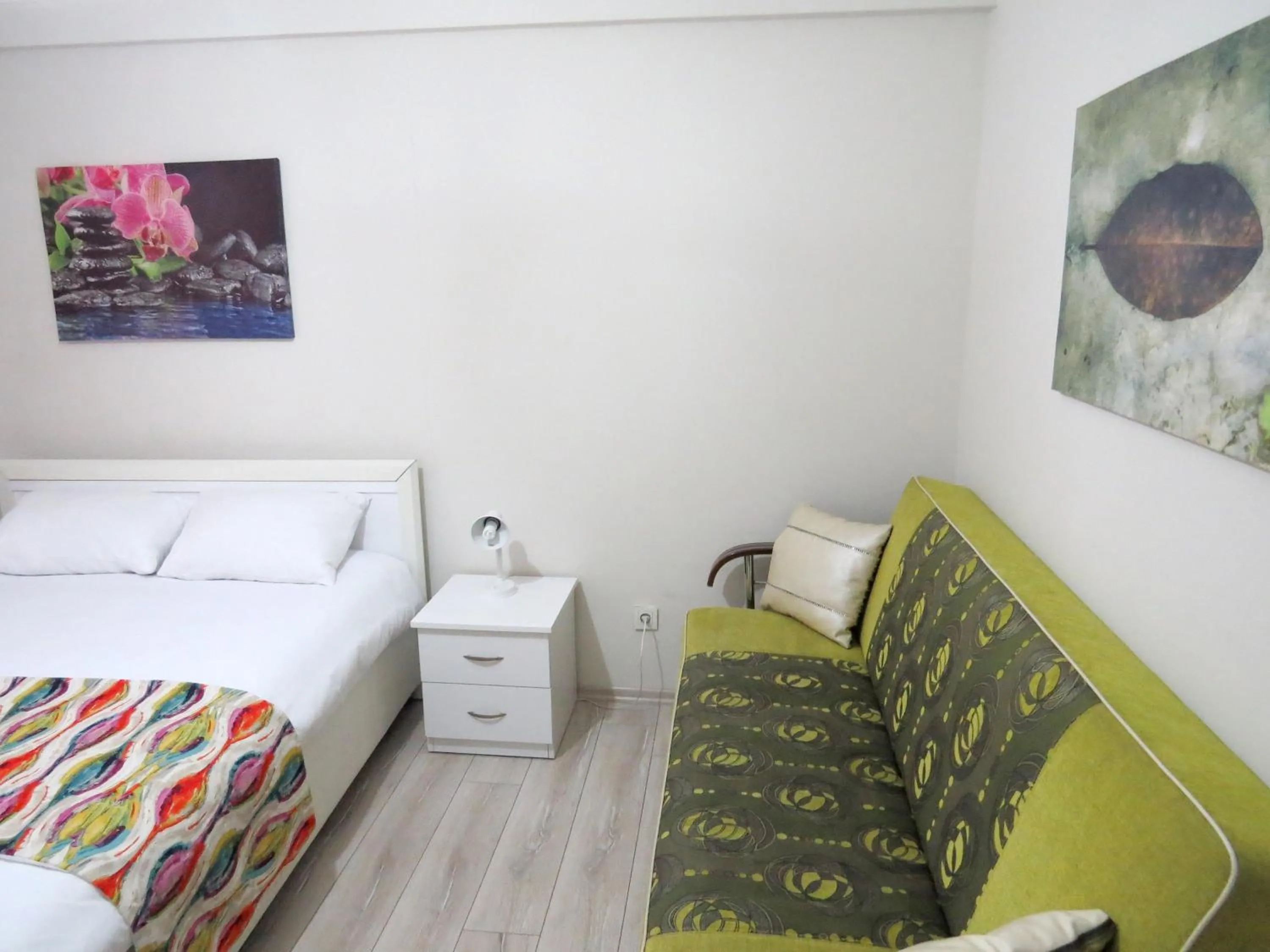 Bedroom, Bed in Istanberry - Paradise Apartments